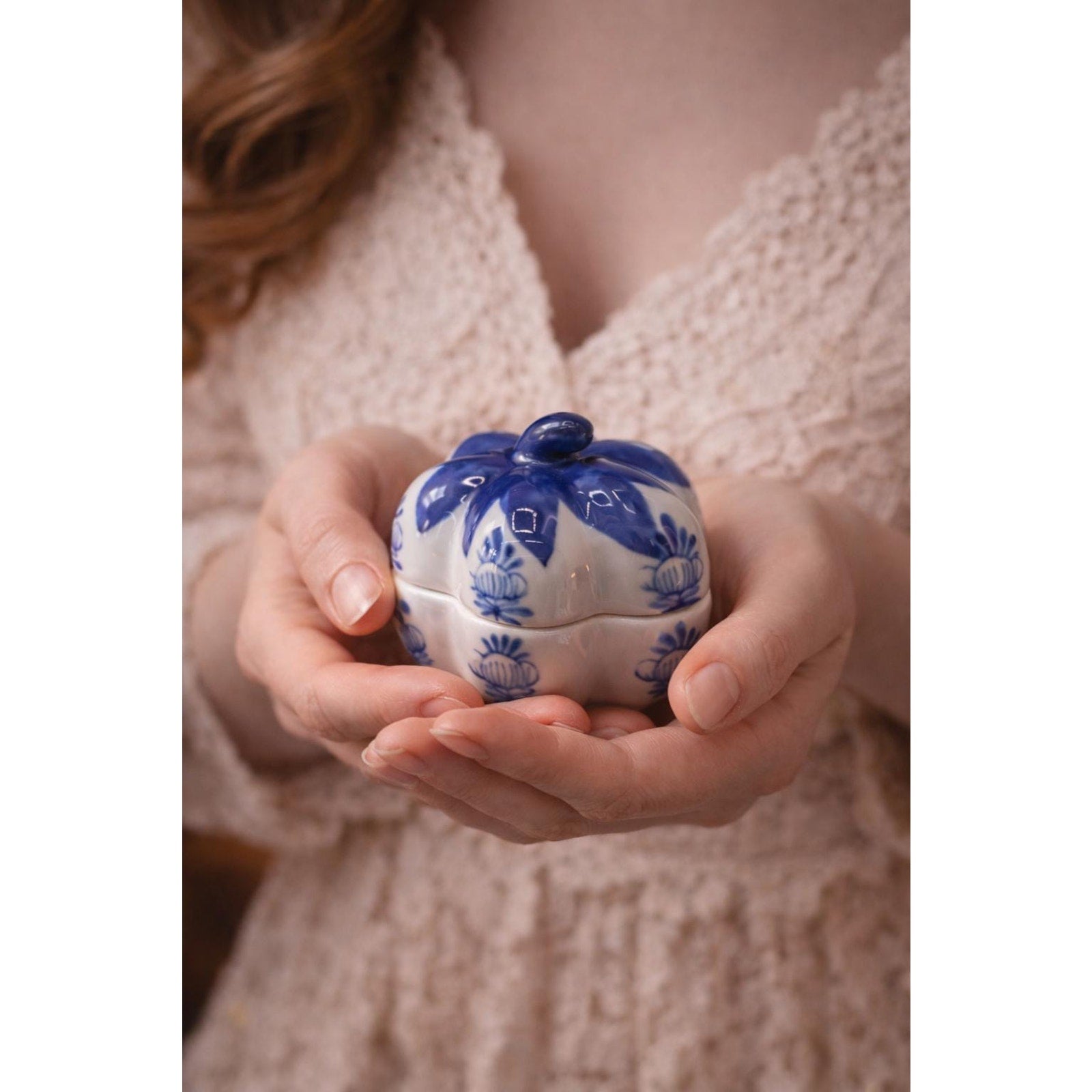 Vintage Blue White Porcelain Pumpkin Trinket Box Small Jewelry Box China