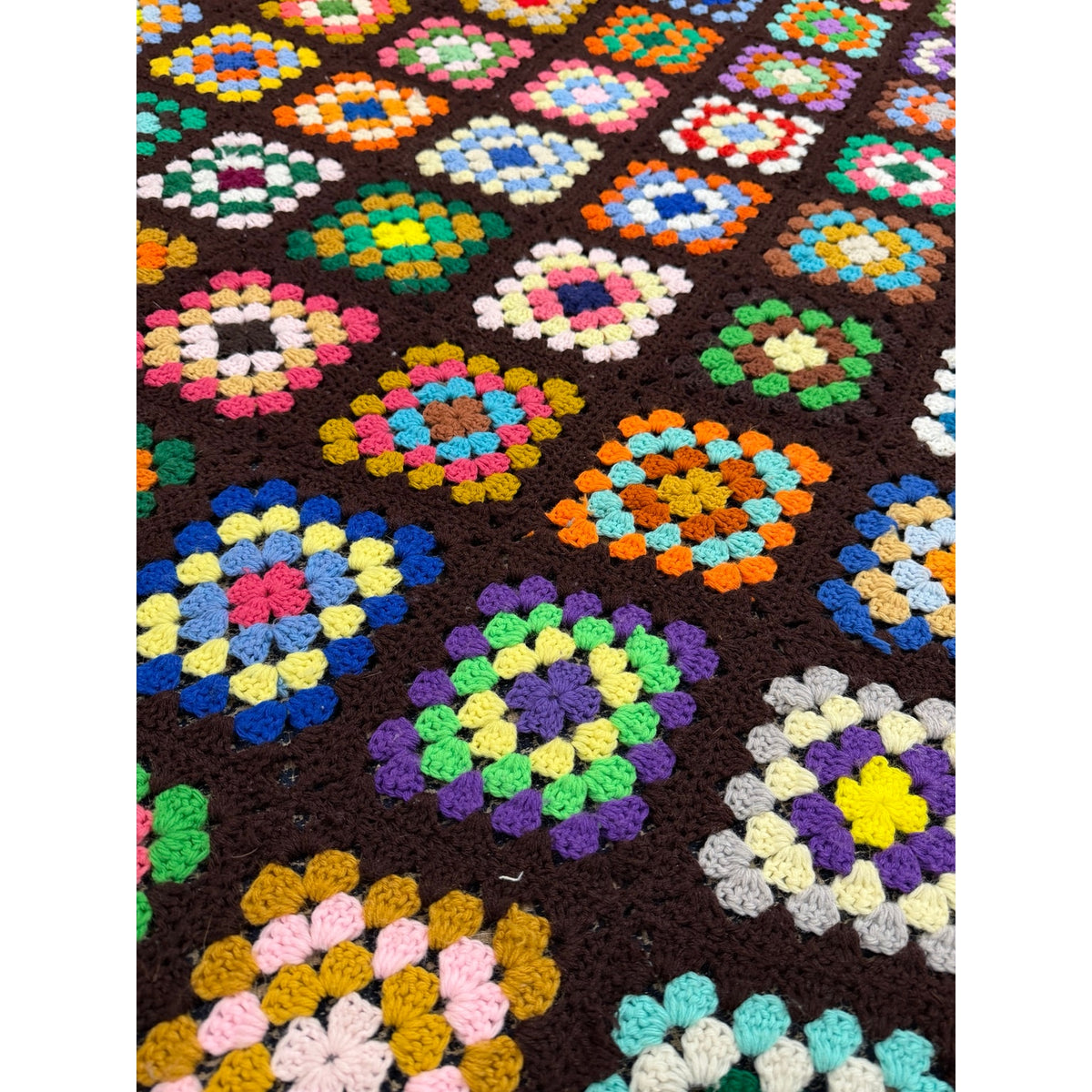 Vintage King Size Granny Square Crochet Afghan 115 x 85 Handmade Bedspread – additional view 12