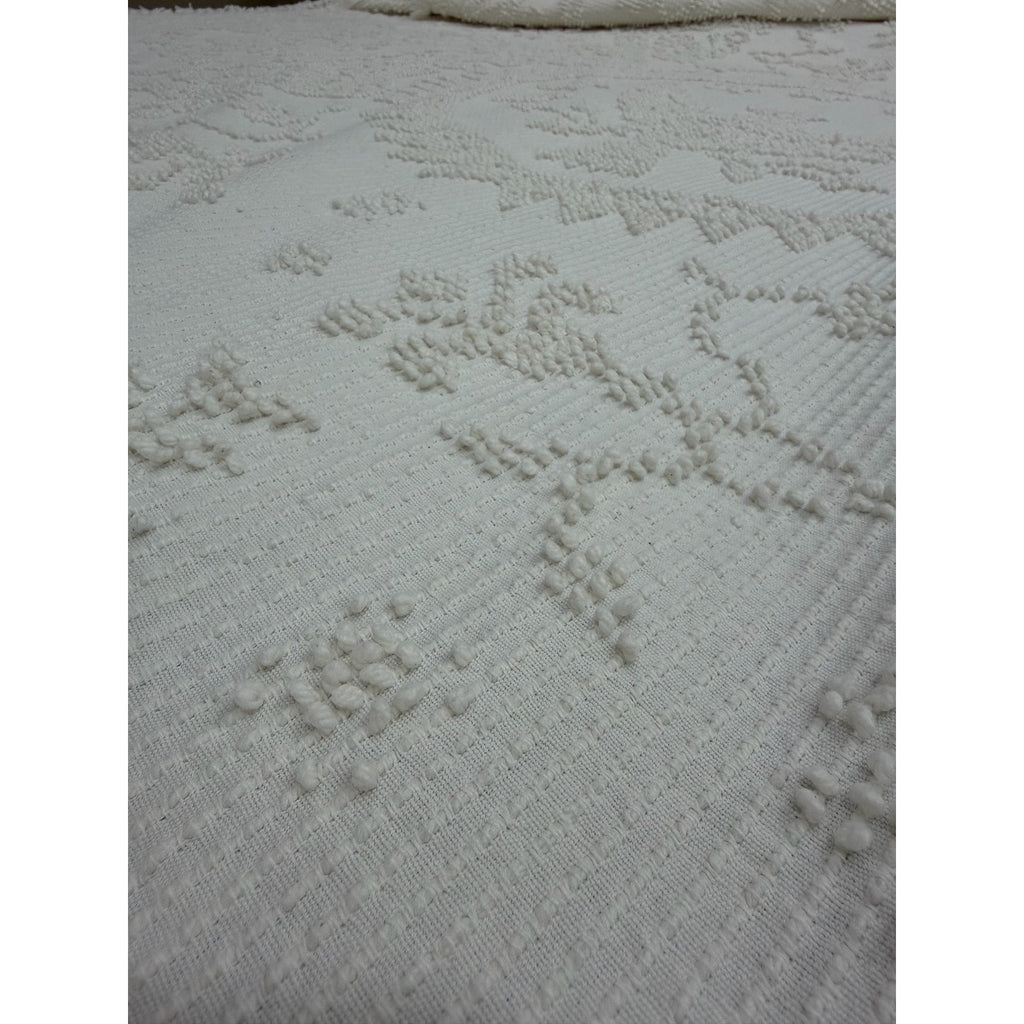 Vintage Ivory Candlewick Bedspread Tufted Cotton Fringe 76 x 106 – additional view 6