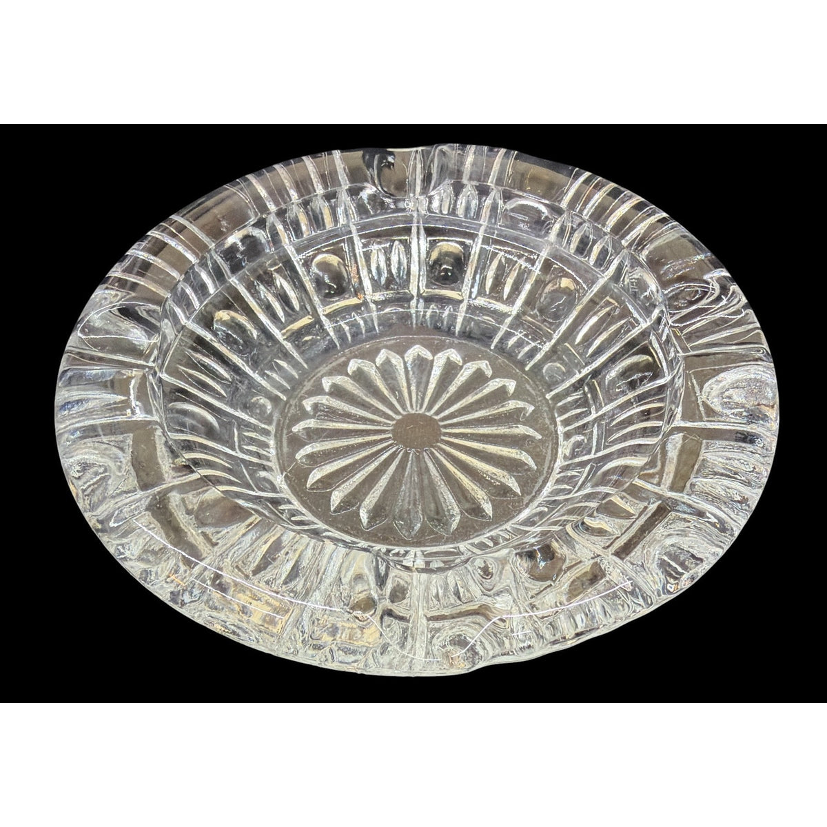 Vintage Clear Pressed Glass Ashtray Daisy Starburst Catchall Dish 6" – additional view 3