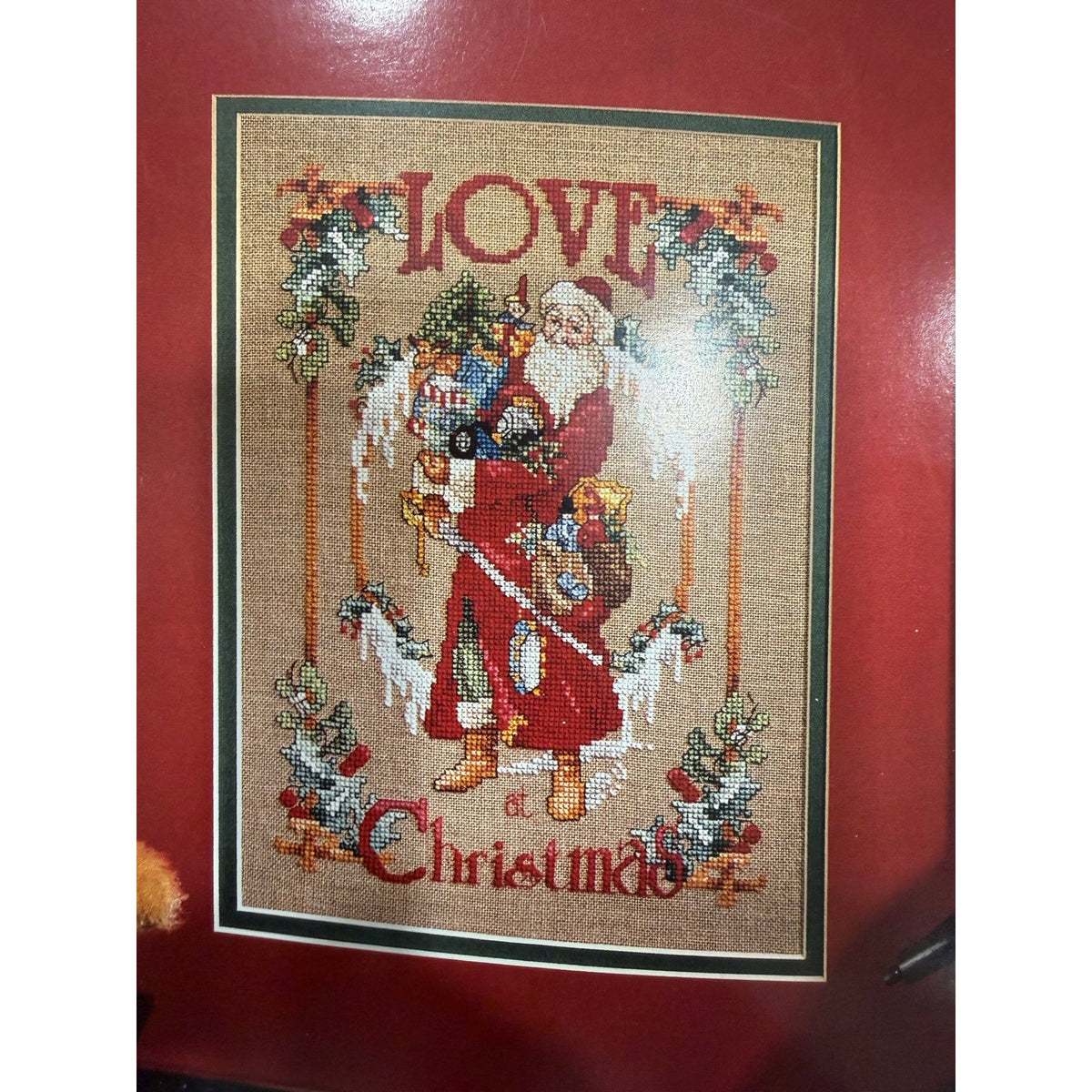 Leisure Arts Merry Christmas Cross Stitch Book 2691 NOS