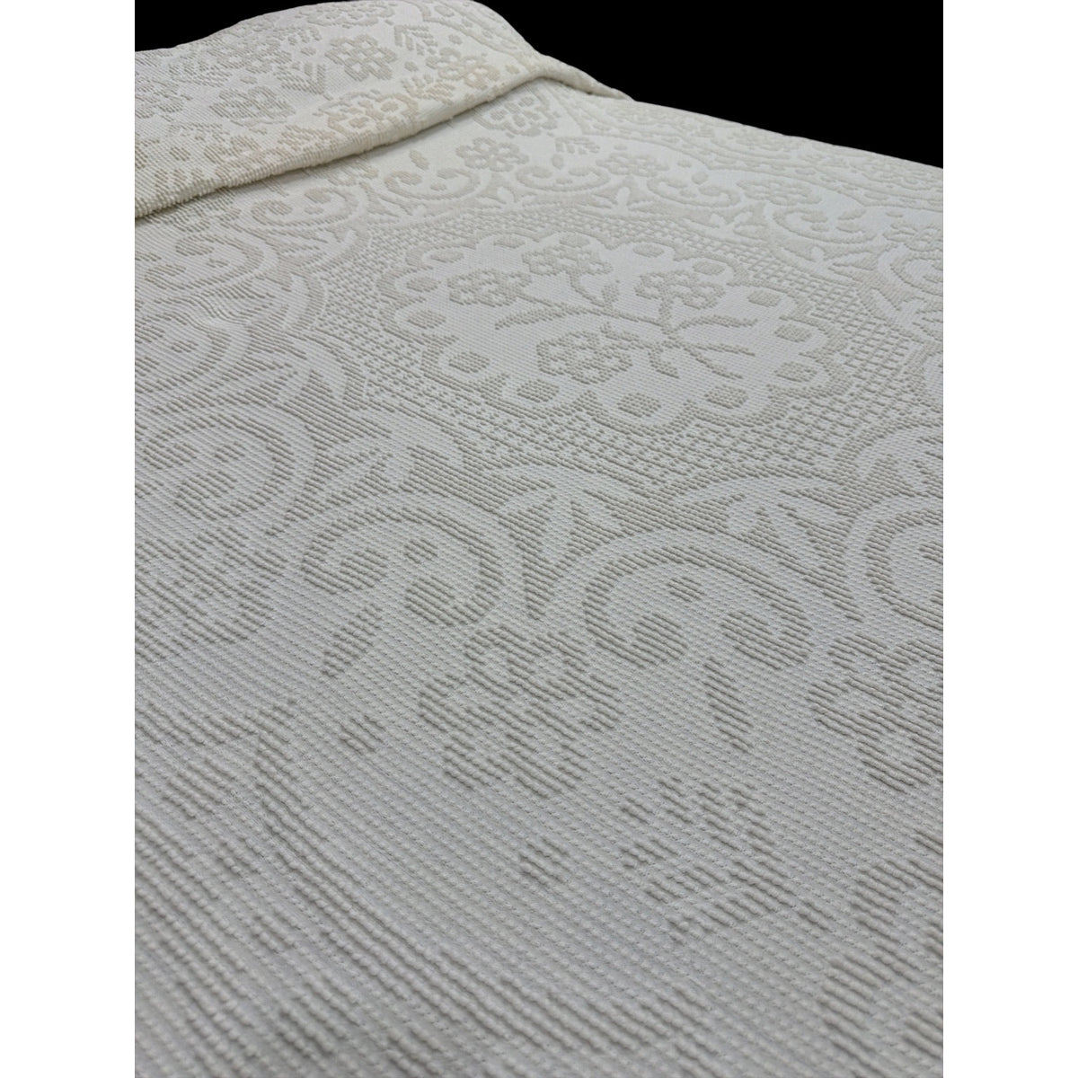 Vintage Candlewick Bedspread Concord Mills White Full Size 92 x 106 Fringe – additional view 3