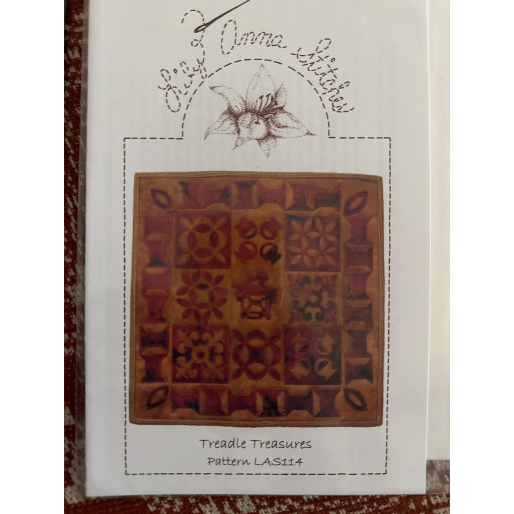 Lily Anna Treadle Treasures seeing notions wool applique pattern LAS114