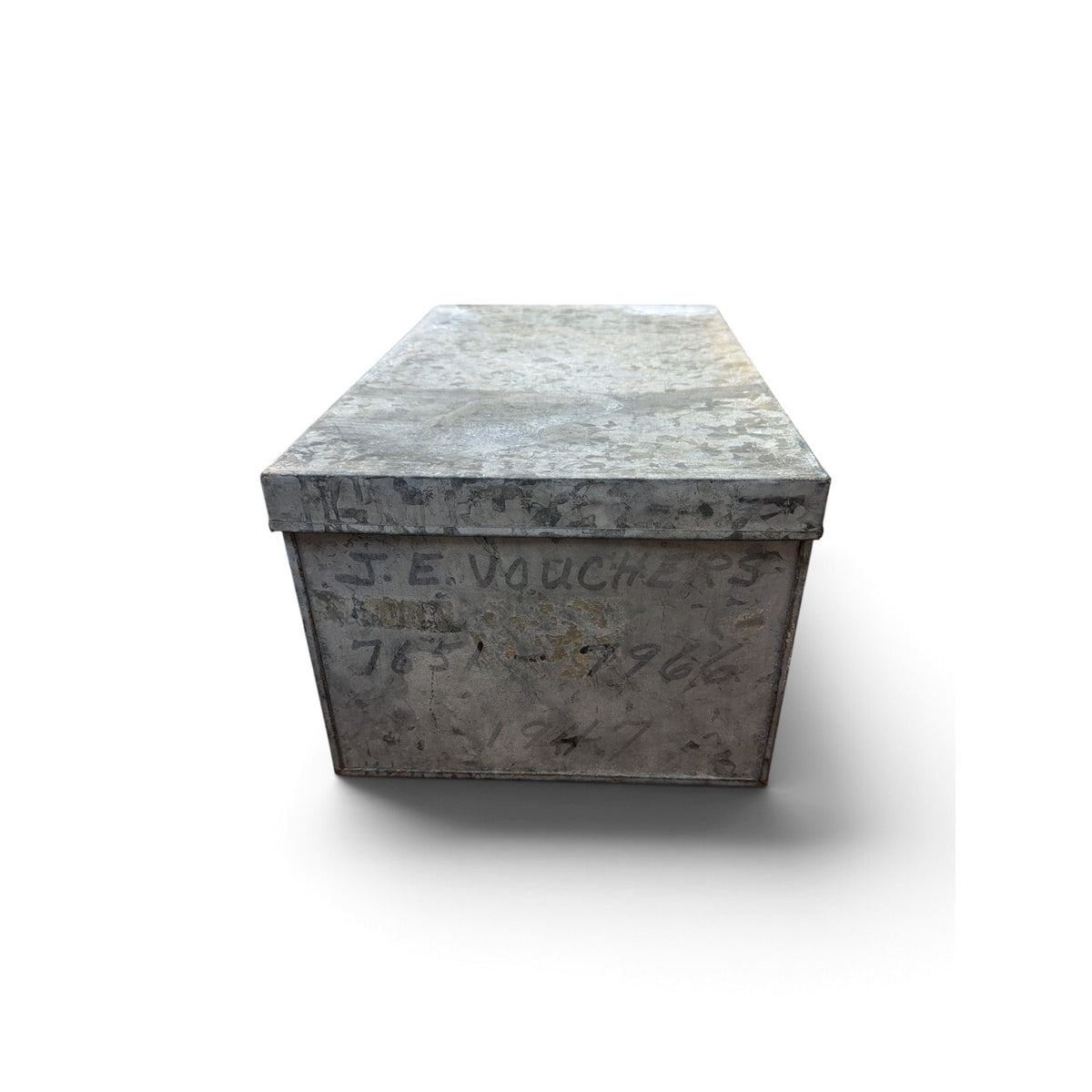 Vintage Industrial Galvanized Metal Factory Storage Box With Lid 20 Inch