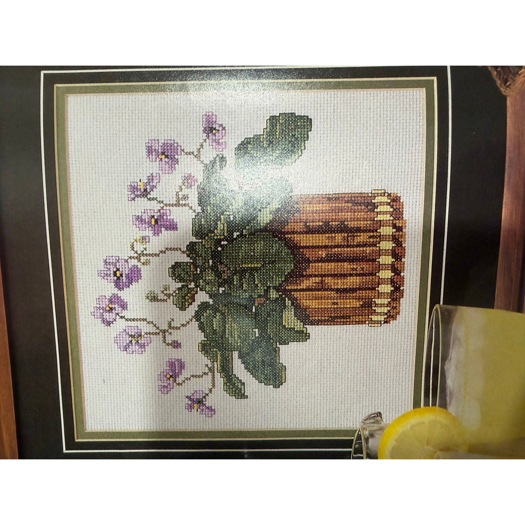 Just CrossStitch Magazine May June 1986 Vintage Cross Stitch Patterns