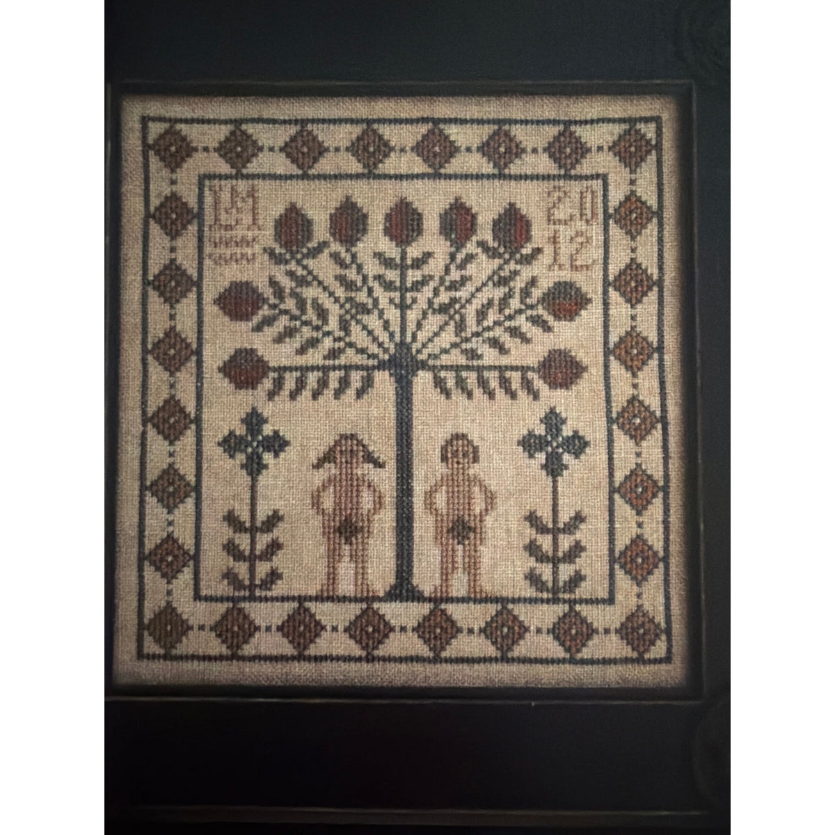 La-D-Da Alone in the Garden Cross Stitch Folk Art Chart NOS