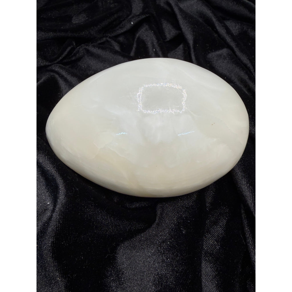 Vintage Large White Banded Onyx Egg Polished Stone Sculpture Natural Calcite 5.5