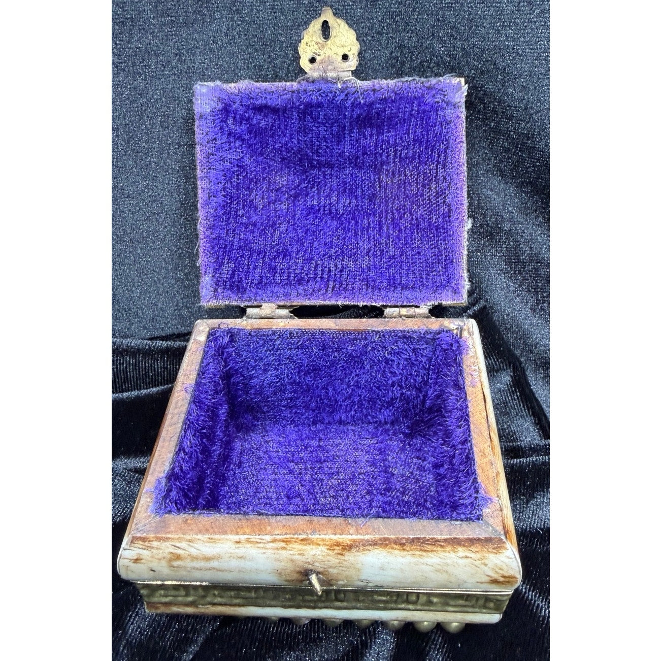 Vintage Bone & Brass Jewelry Box Purple Velvet Lined Keepsake Trinket Box