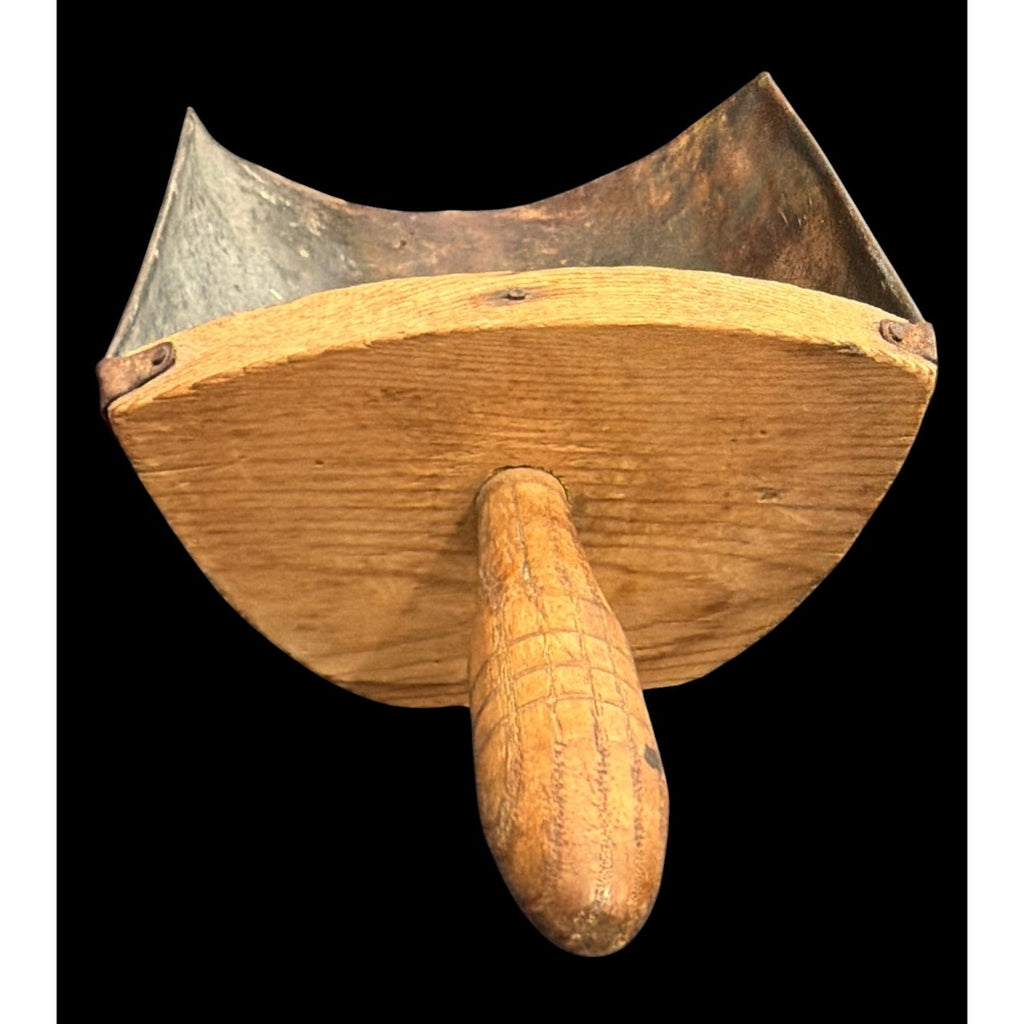 Primitive Handmade Grain Scoop, Antique Rustic Farm Feed Scoop