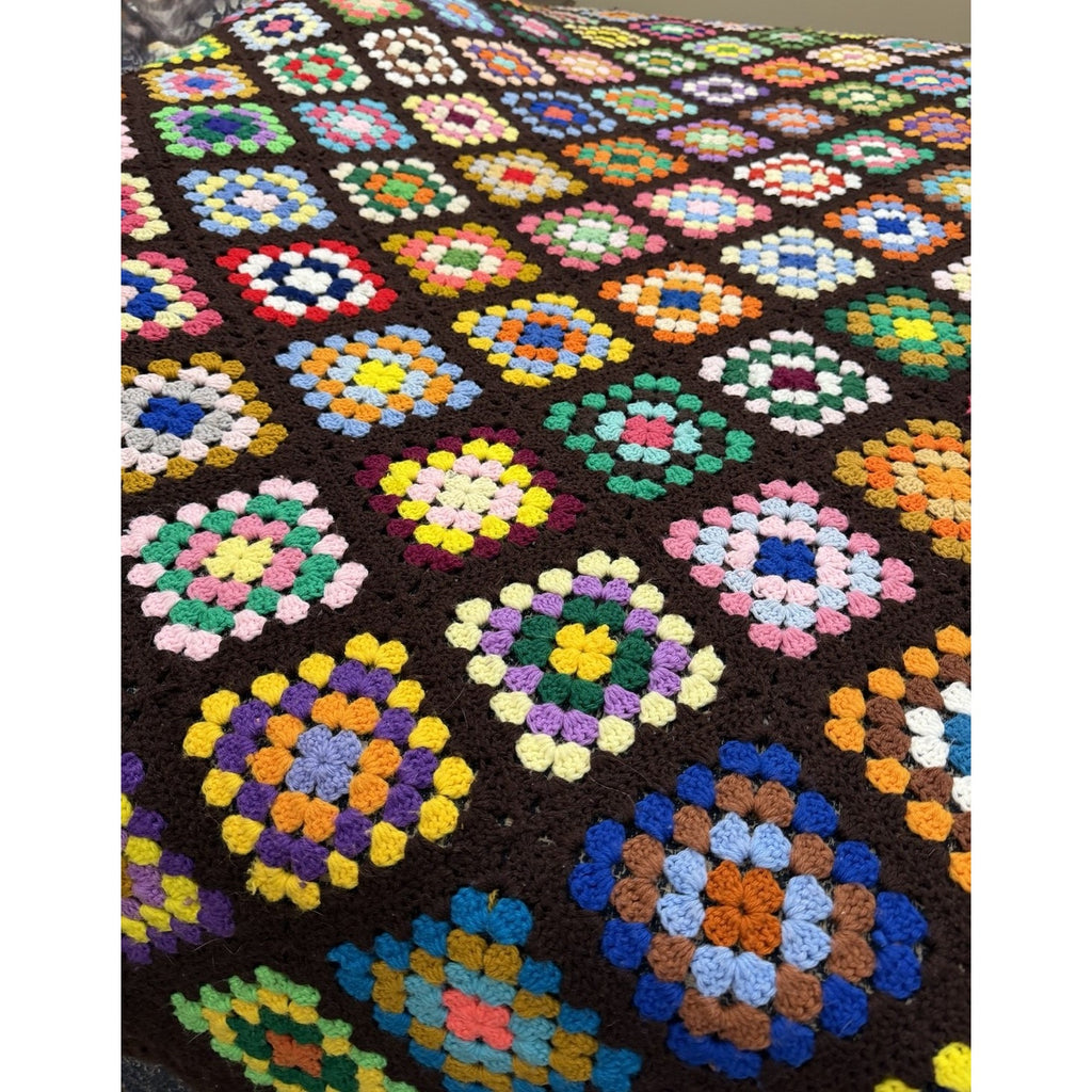 Vintage King Size Granny Square Crochet Afghan 115 x 85 Handmade Bedspread – additional view 14