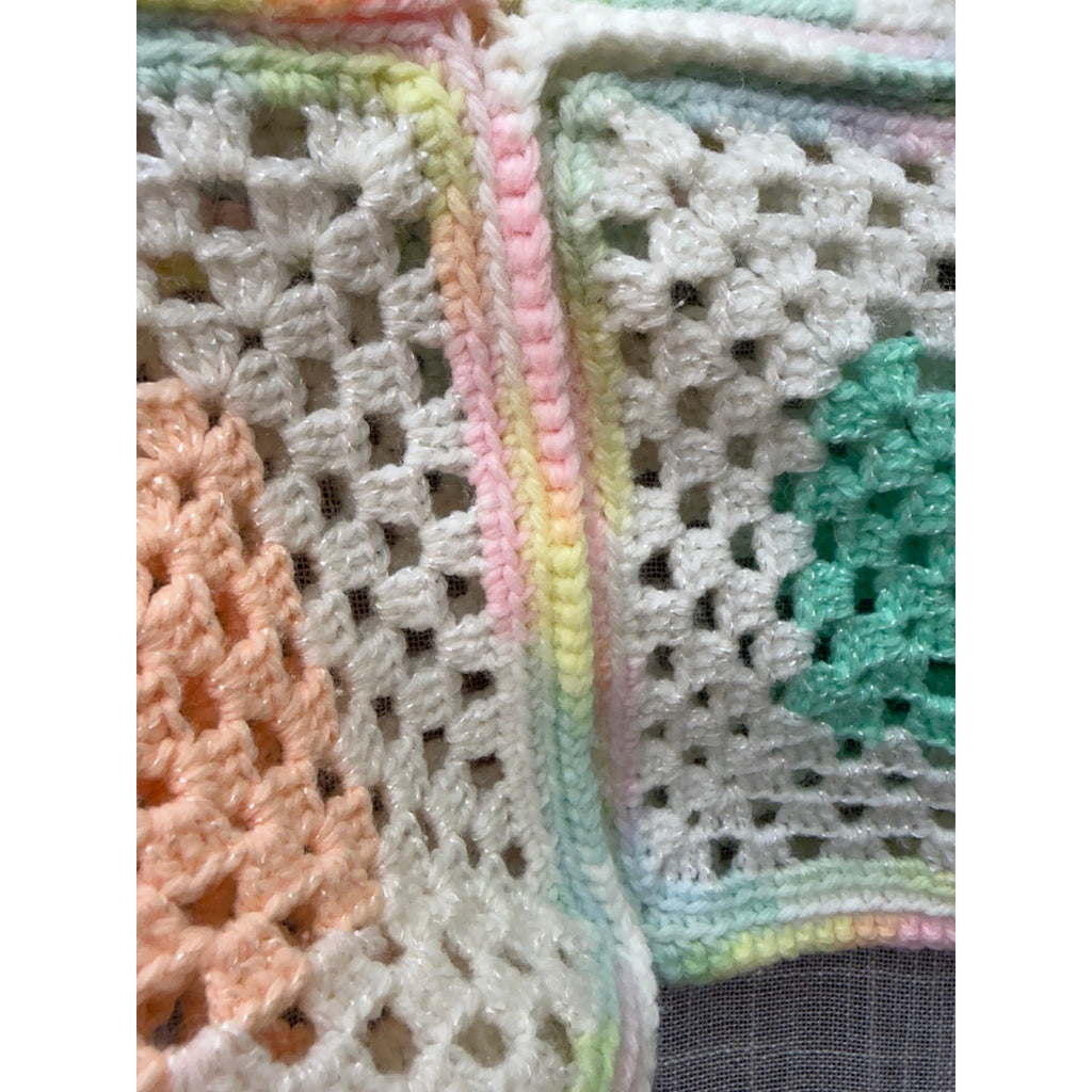 Handmade Pastel Crochet Granny Square Afghan Twin Bedspread 74 x 68