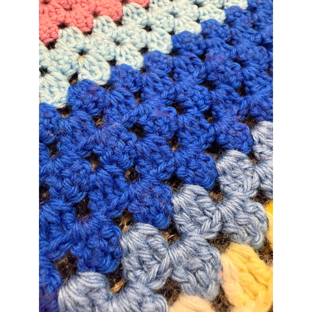 Vintage 1970s Crochet Afghan Handmade Retro Granny Square Lap Blanket 39"
