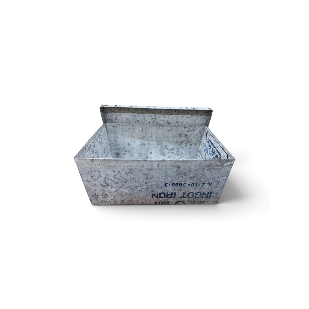 Vintage Industrial Galvanized Metal Factory Storage Box With Lid 20 Inch