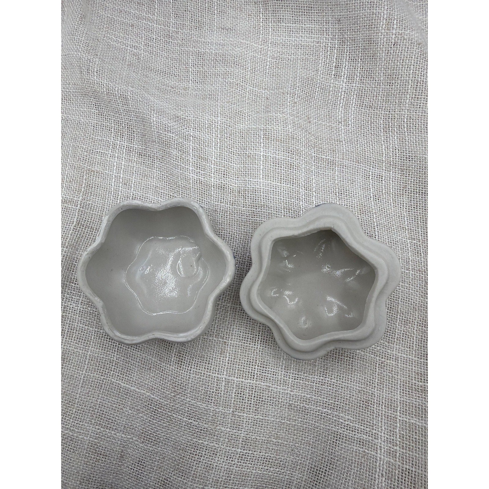 Vintage Blue White Porcelain Pumpkin Trinket Box Small Jewelry Box China