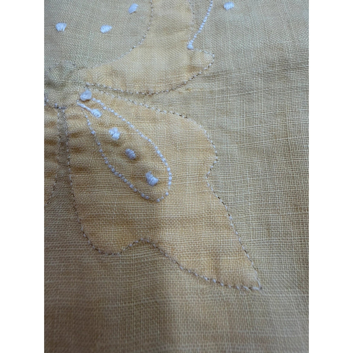 Pale Yellow Handkerchief Weight Table Cloth 32” square Vintage – additional view 5