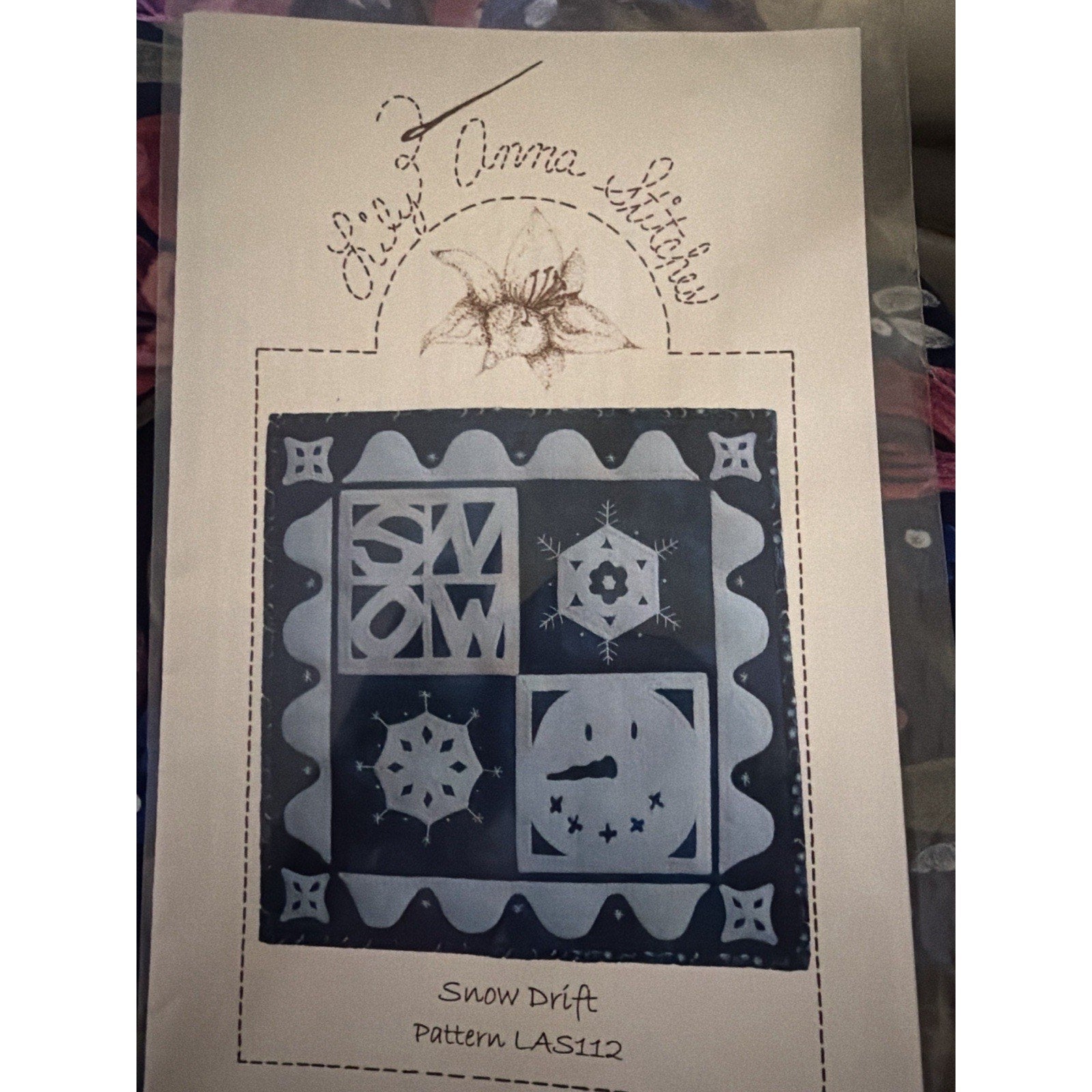 Lily Anna Stitches Snow Drift LAS112 Wool Applique Pattern NEW