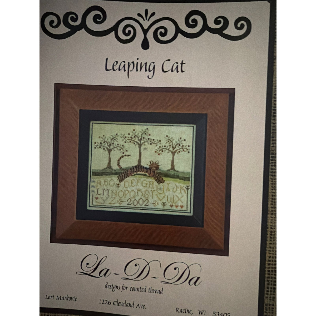 La-D-Da Leaping Cat Cross Stitch Folk Art Sampler NOS