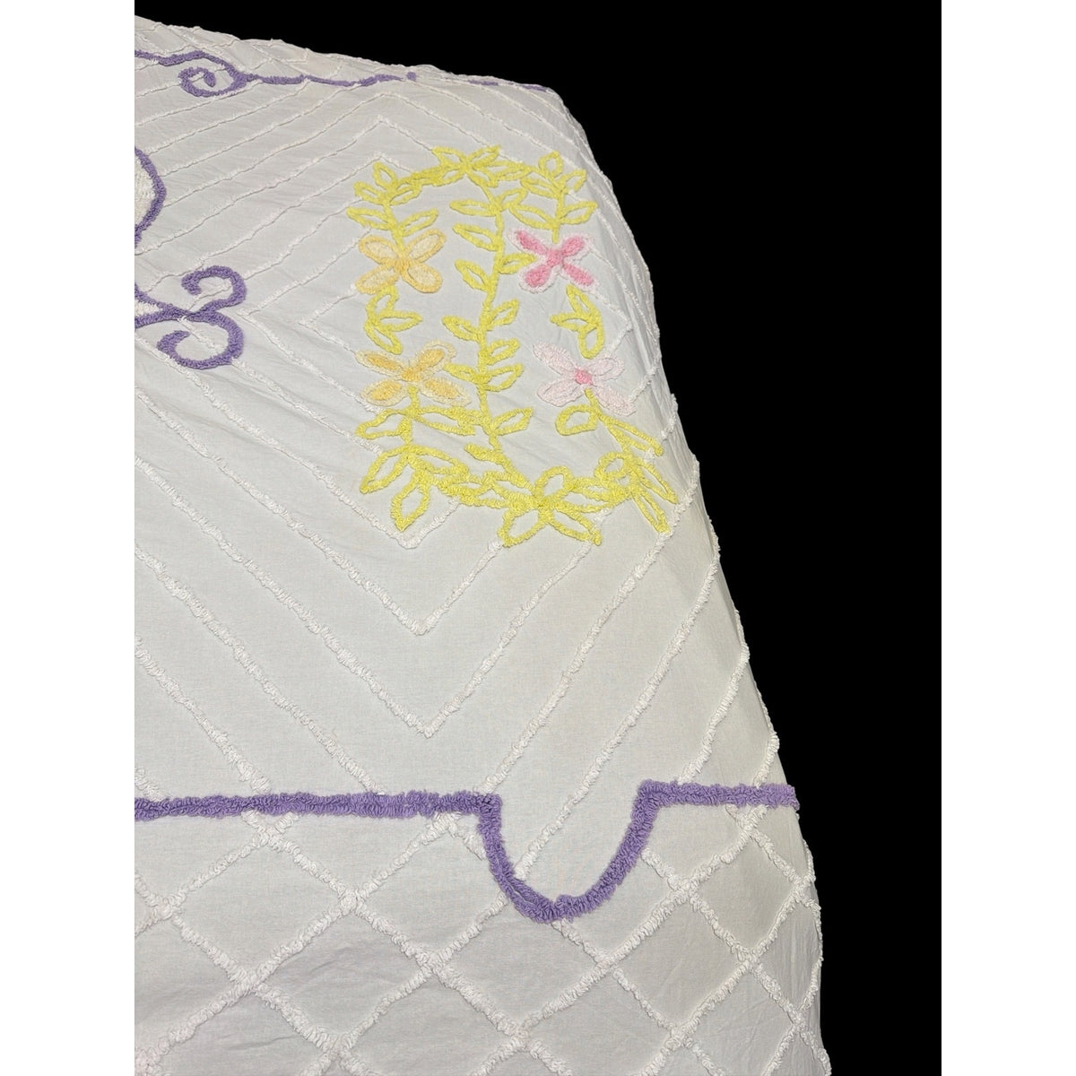 Vintage Chenille Bedspread King 108 x 122 Floral Lavender Pink Yellow – additional view 5