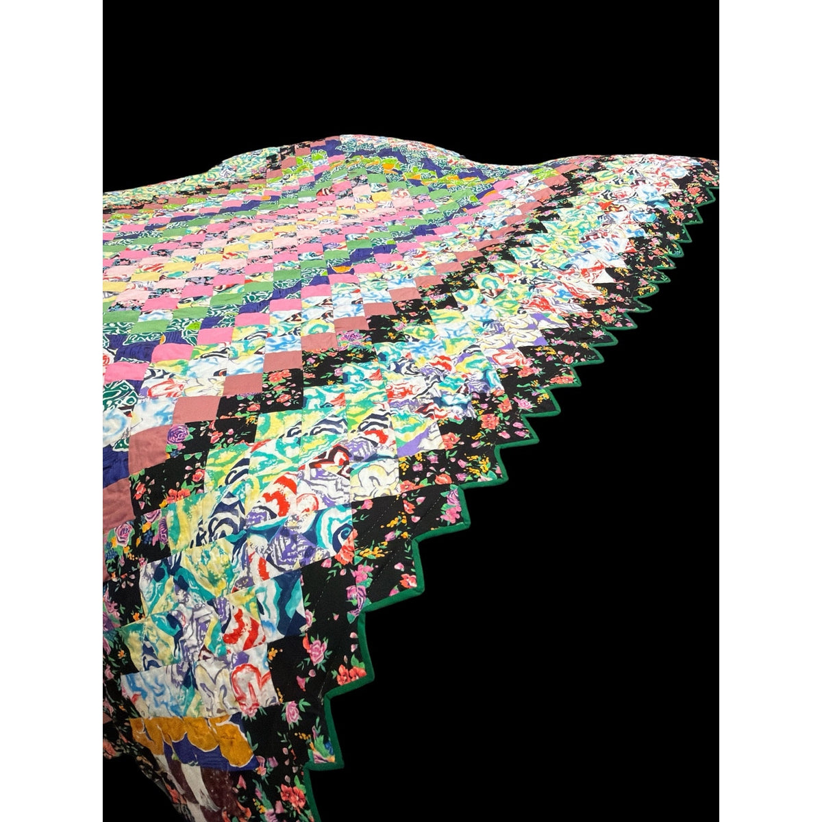 Vintage Hand Quilted Patchwork Quilt Ruby South Sawtooth Edge 106" x 75" – additional view 5