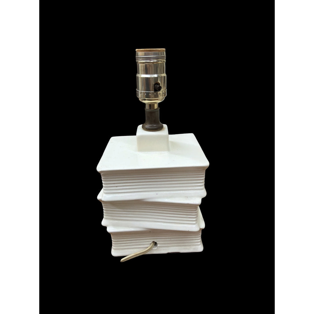 Vintage Book Lamps Set of 3 Ceramic Stacked Books Fleur de Lis Table Lamps – additional view 7