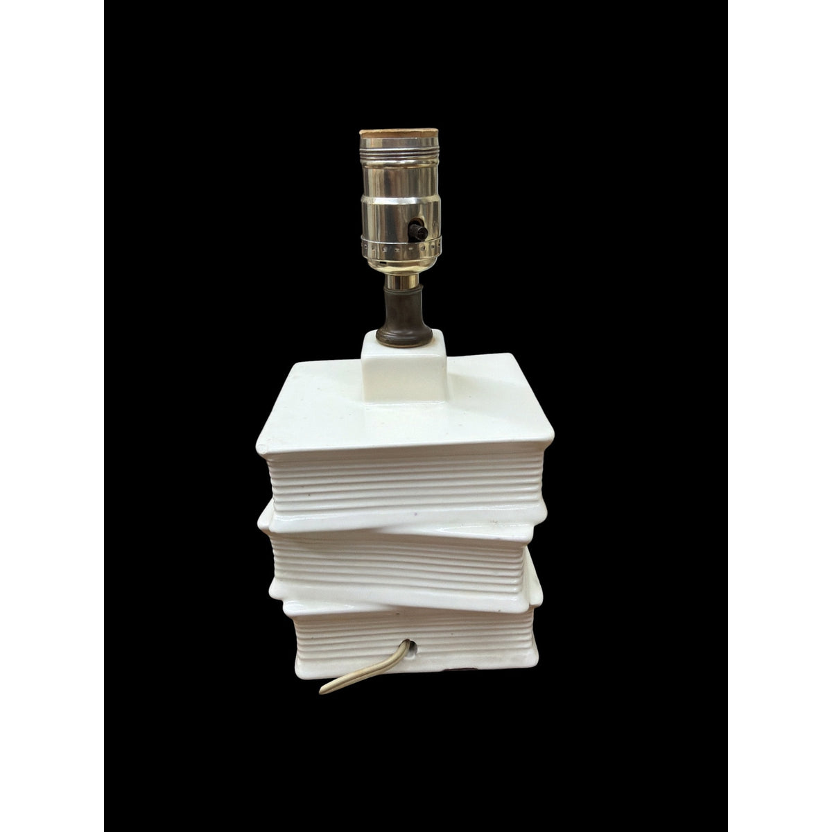 Vintage Book Lamps Set of 3 Ceramic Stacked Books Fleur de Lis Table Lamps – additional view 7