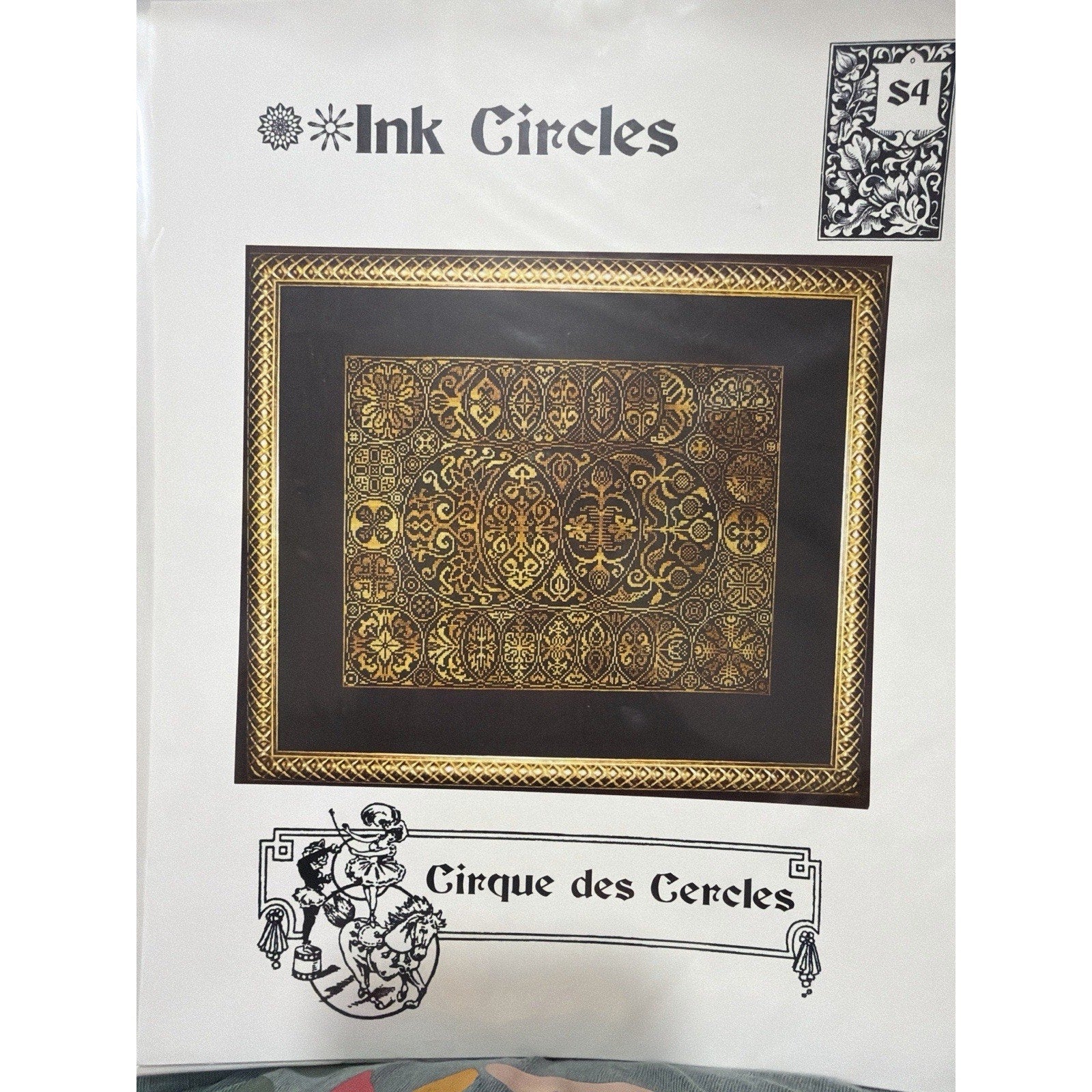 INK CIRCLES Cirque des Cercles S4 Cross Stitch Pattern Sampler