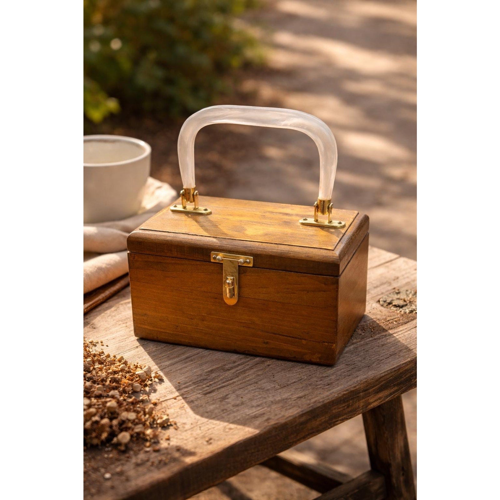 Vintage Wooden Box Purse with Pearl Lucite Handle – Mid Century Style Bag