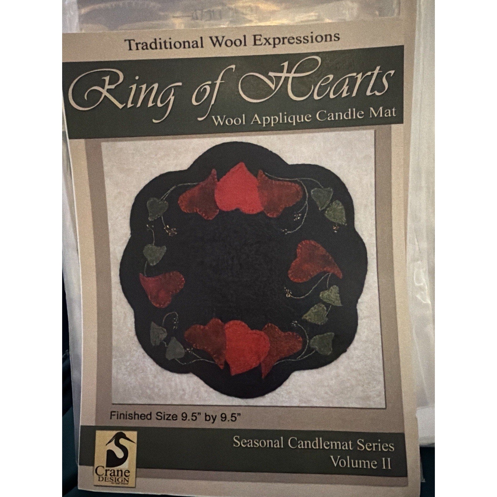 Crane Design Ring Of Hearts Wool Applique Candle Mat Pattern 9.5" X 9.5" New