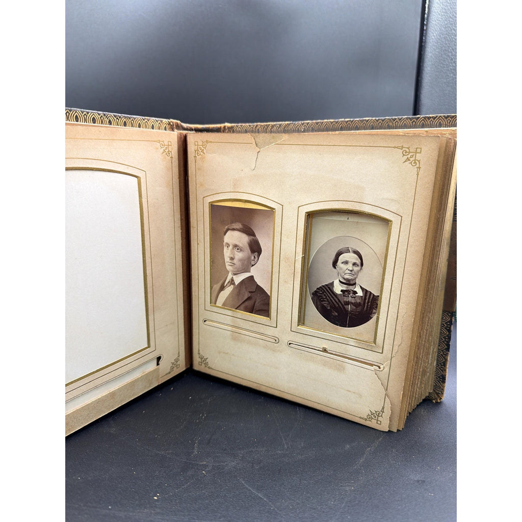 Antique Victorian Leather Photo Album 36 Cabinet Cards c1885 1895
