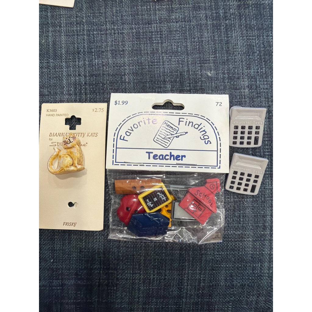 Vintage Teacher Buttons School Theme Apple Chalkboard Sewing Craft Supplies NOS