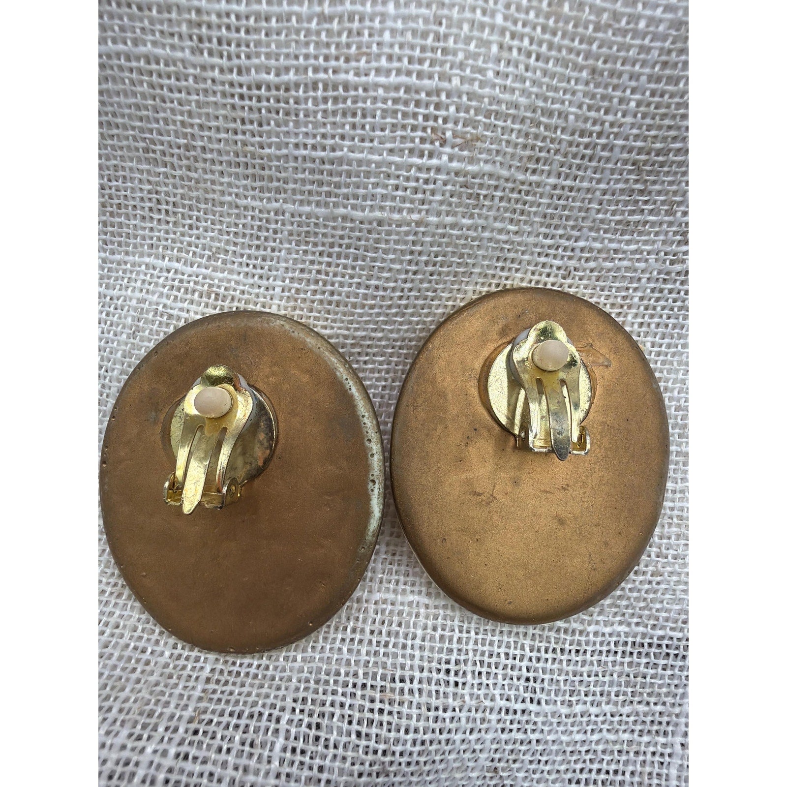 Vintage Nautical Anchor Earrings: Red Enamel Gold Clip-On Statement Coastal