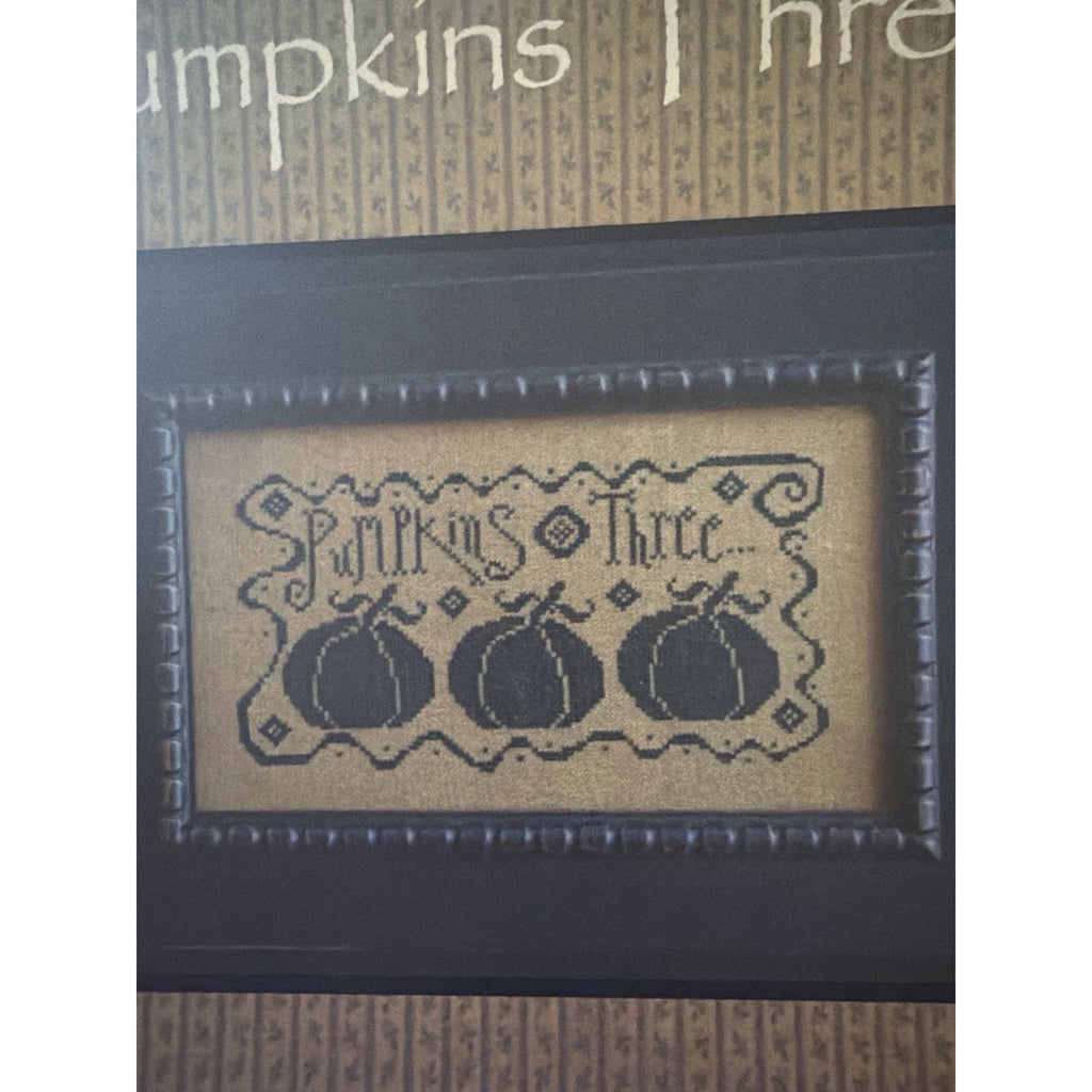 La-D-Da Pumpkins Three Primitive Halloween Pattern NOS 2010
