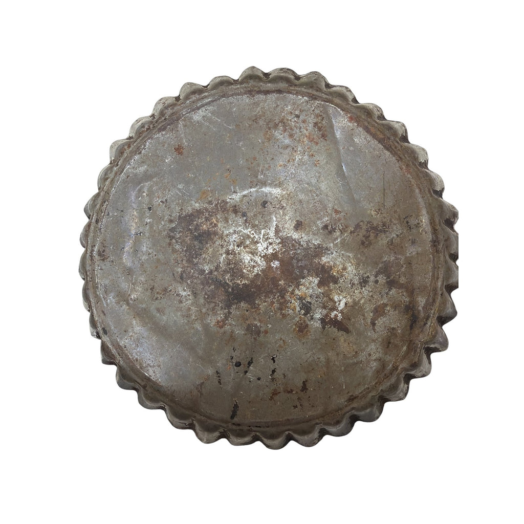 Vintage Fluted Tin Pie Pans Set of 6 Primitive Tart Molds 8.5 Inch