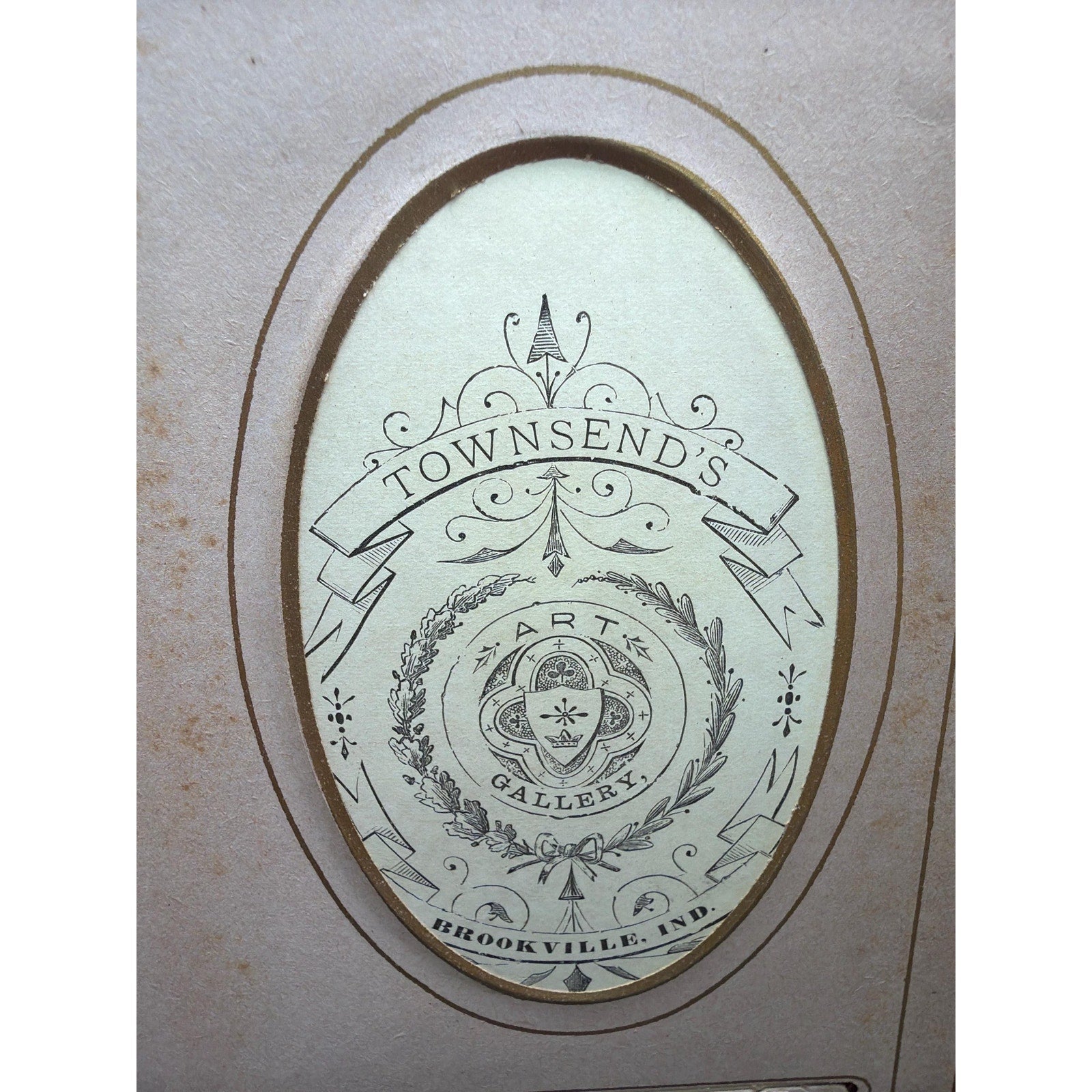 Antique Victorian Leather Photo Album 36 Cabinet Cards c1885 1895