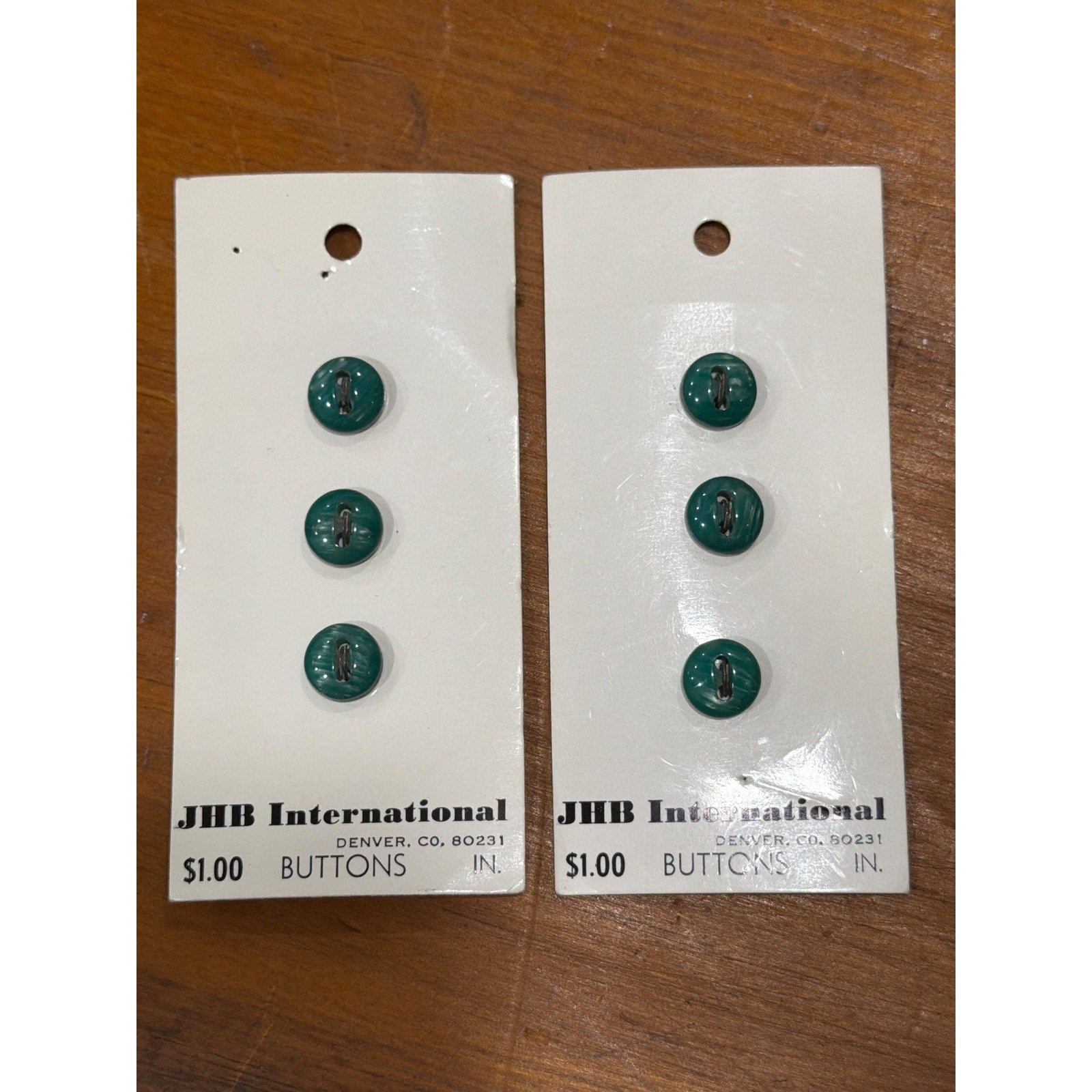 Vintage Green 2 Hole Buttons Set 6 Carded JHB International 3/8”