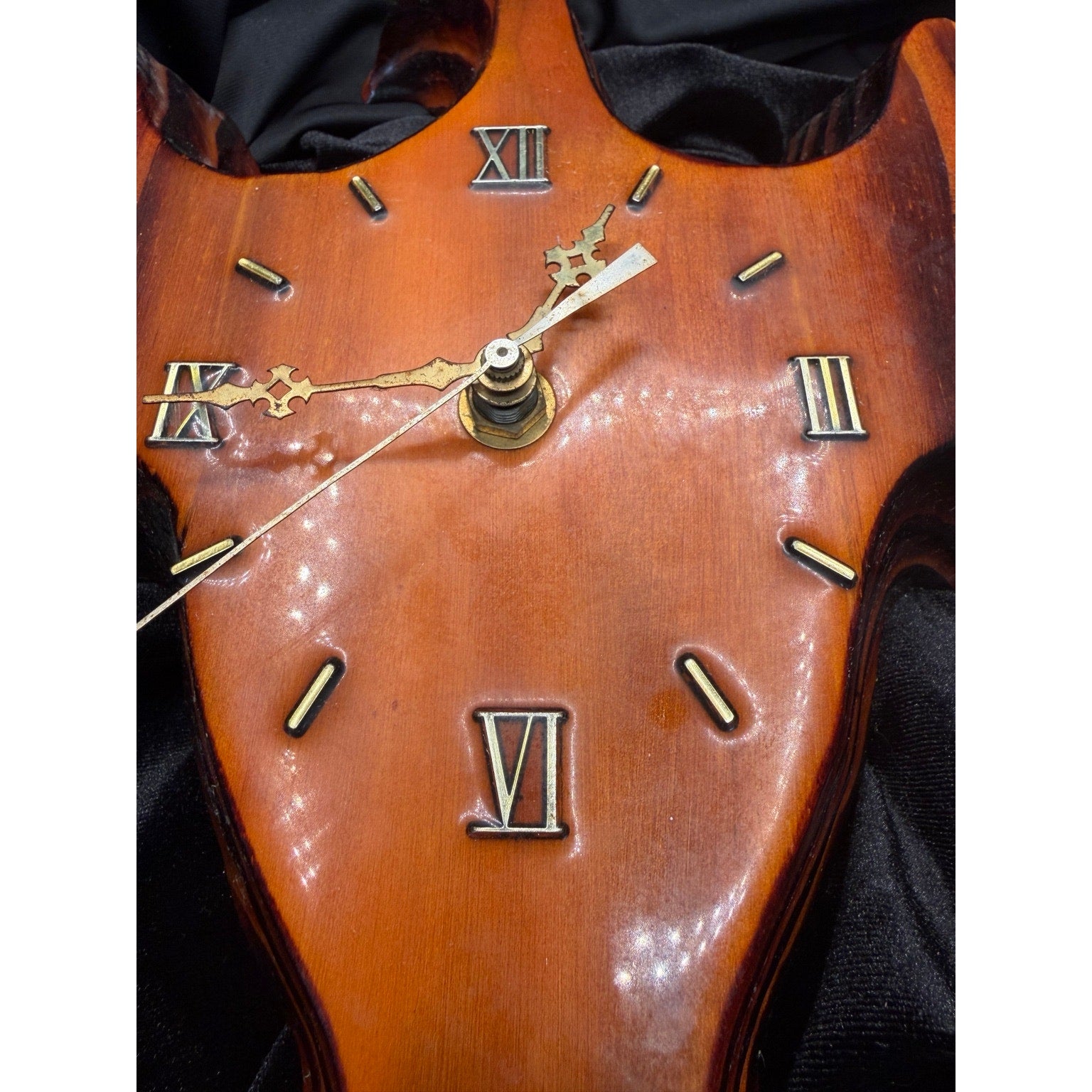 Vintage Solid Wood Eagle Wall Clock Working Quartz Rustic Cabin Lodge Decor