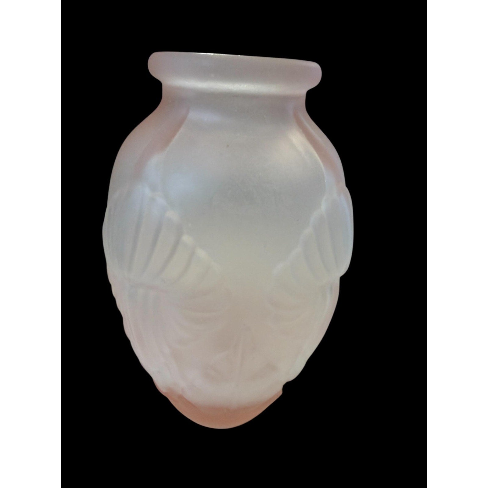 Pierre D’Avesn French Art Deco Frosted Glass Vase Pink Blush Shell Vase