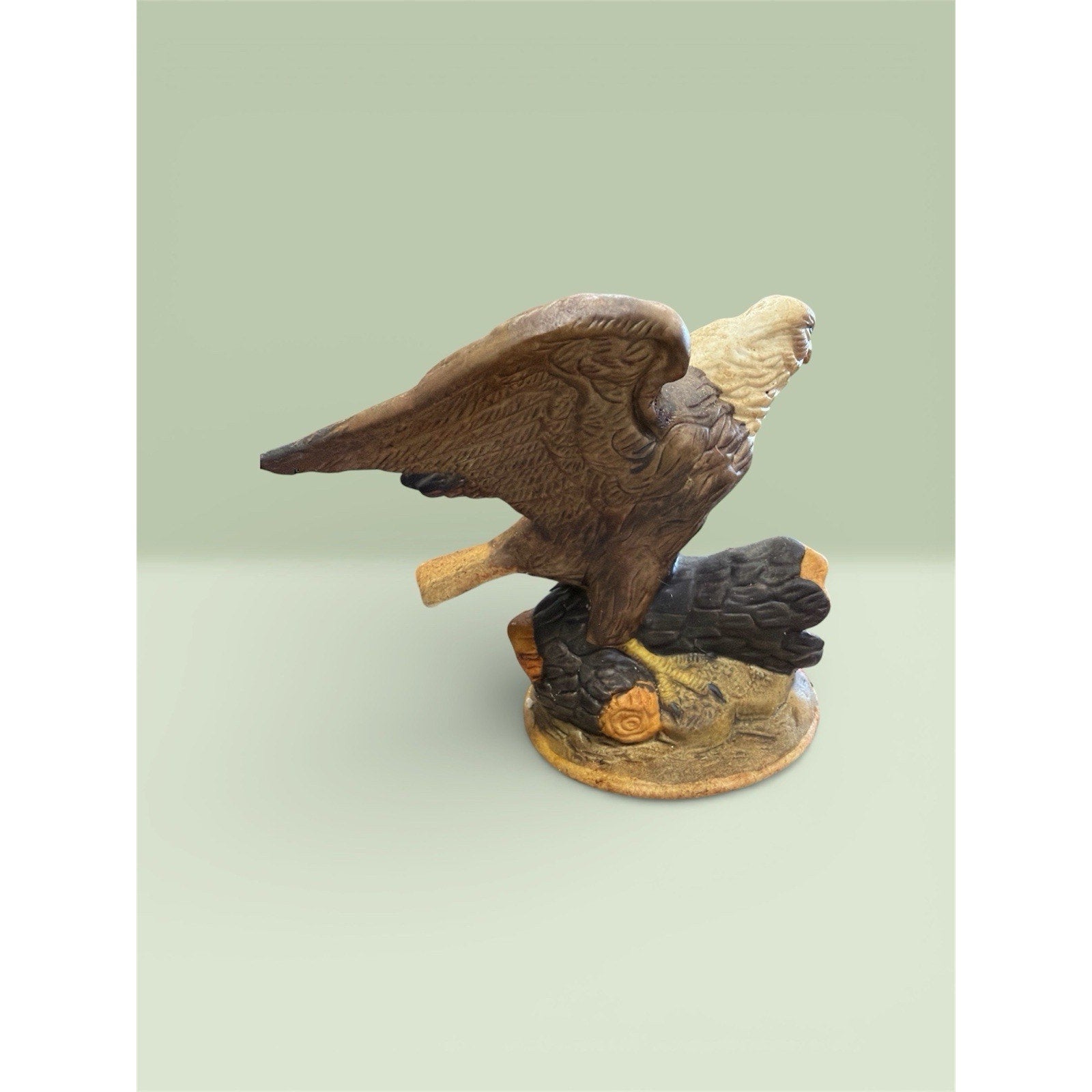 Vintage Bald Eagle Figurine Resin Wildlife Statue Made in Taiwan Cabin Decor