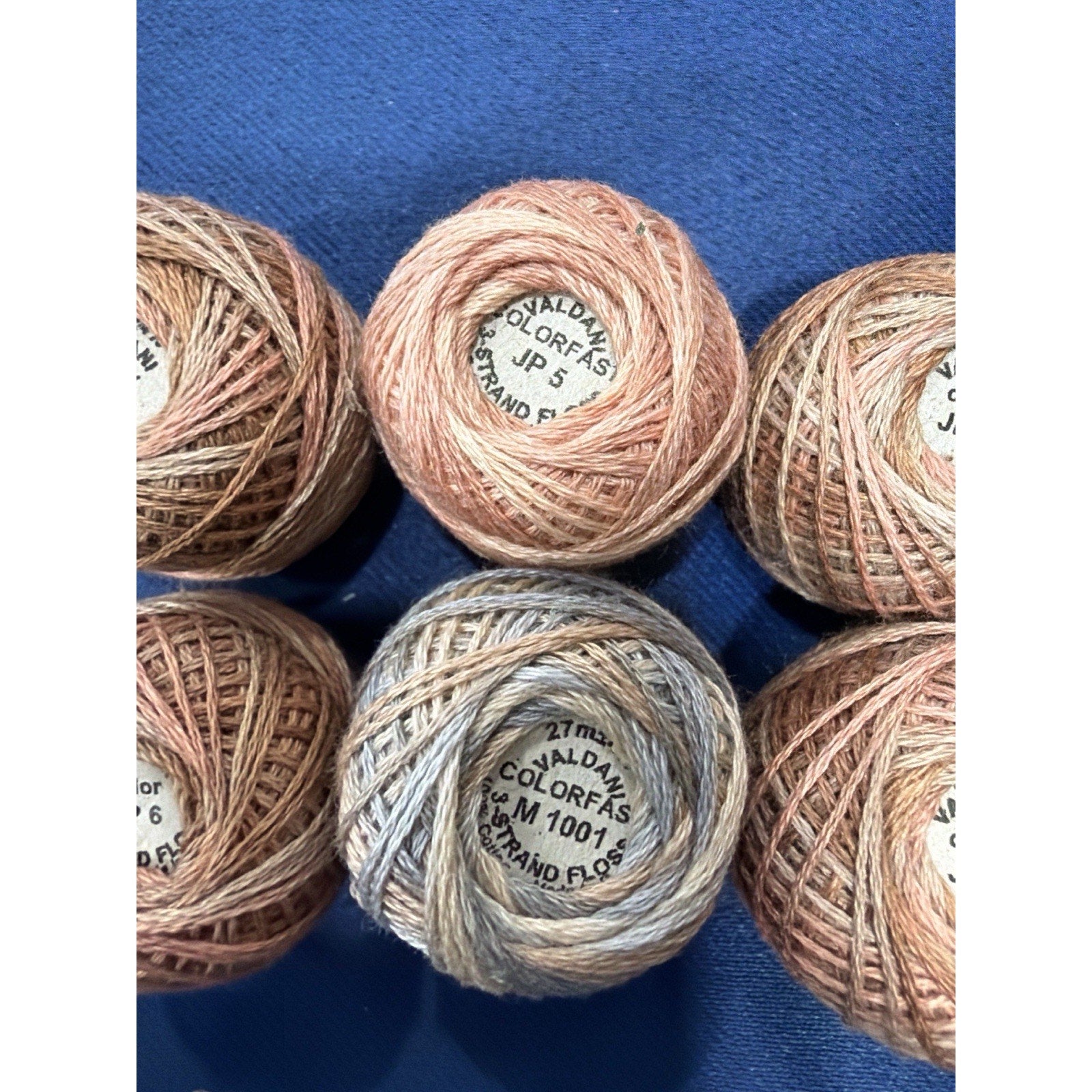Valdani Pearl Cotton Honeyed Rosewood Heirloom 10 Ball Thread Collection