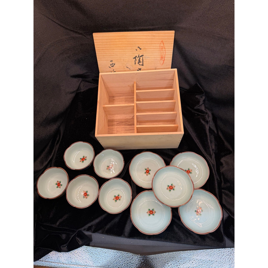 Vintage Arita Ware Seihō Porcelain Bowl Set in Signed Wood Box 12 Pieces