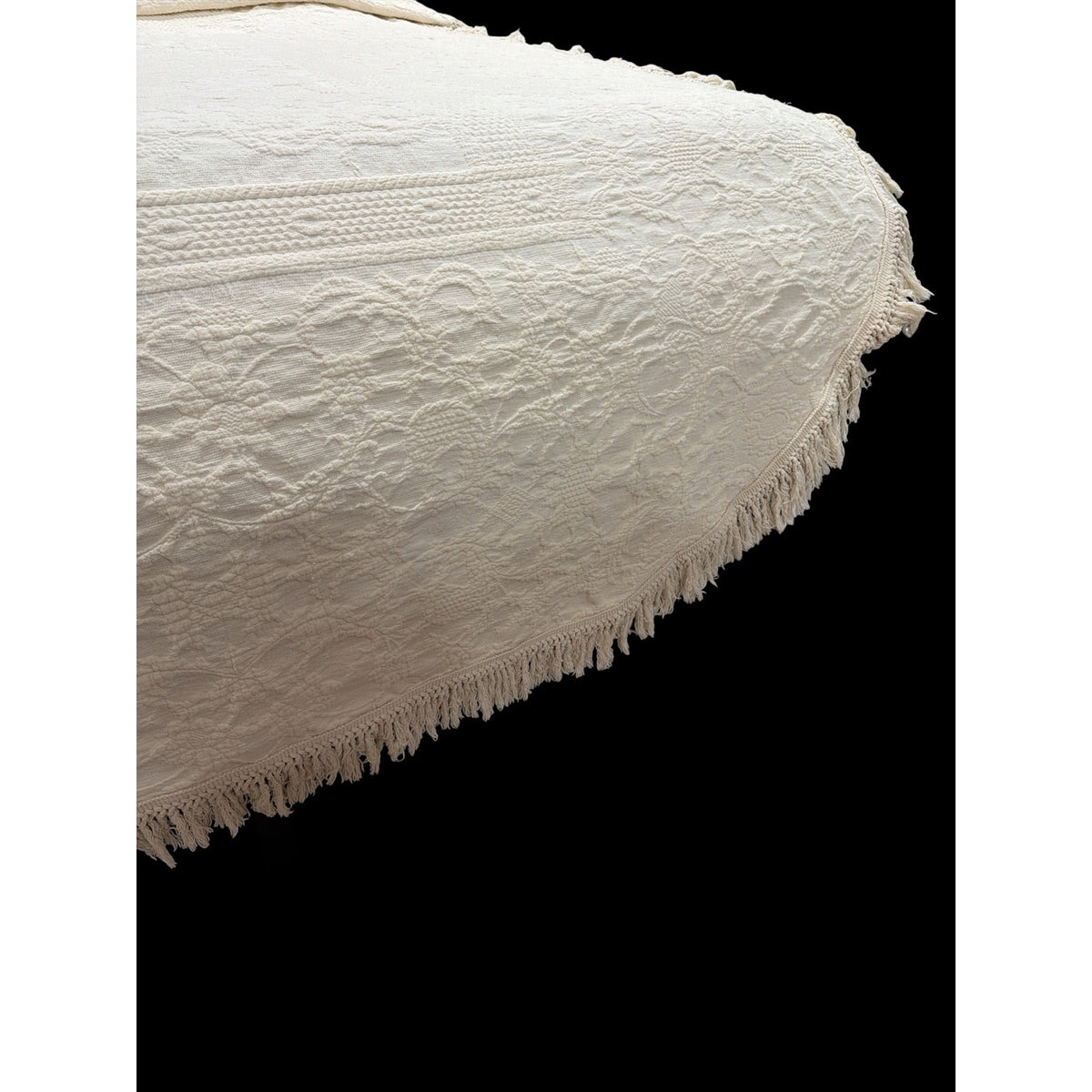 Vintage Bates Queen Elizabeth Twin Bedspread Ivory Matelasse 78 x 110 – additional view 5