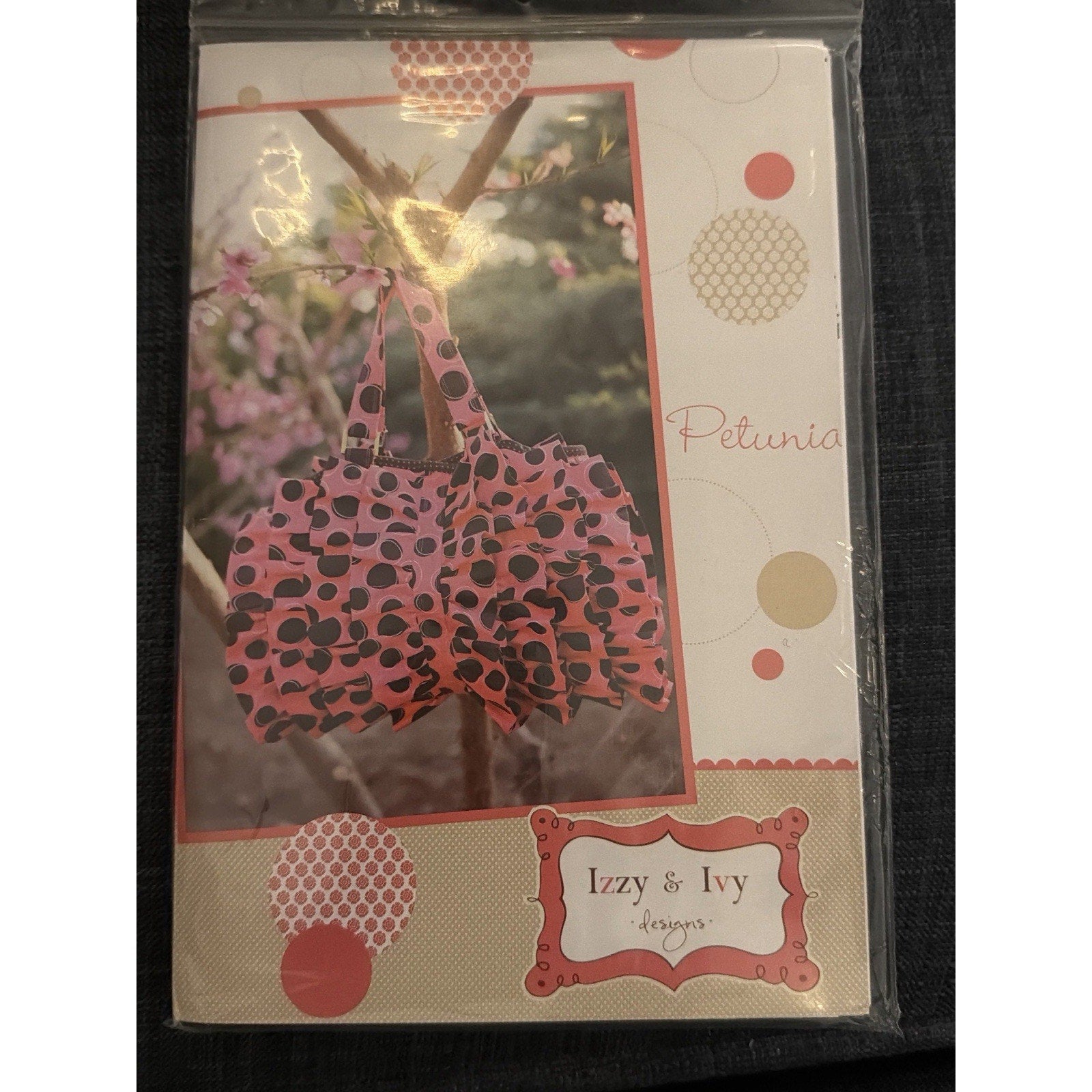 Izzy & Ivy Petunia Bag Pattern Ruffled Tote Purse Sewing Pattern
