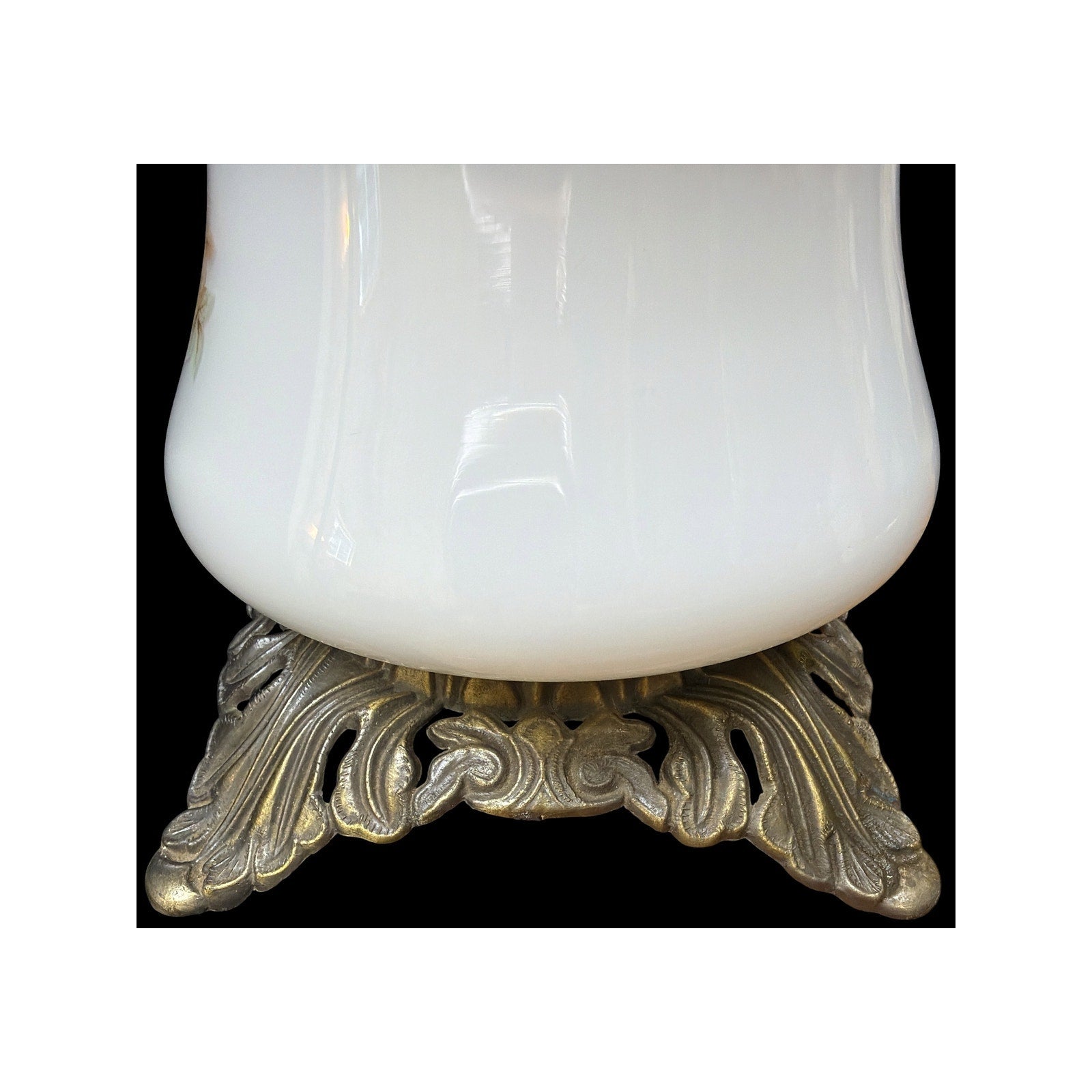 Vintage Floral Milk Glass Table Lamp Brass Base Cottage Bedroom Lighting