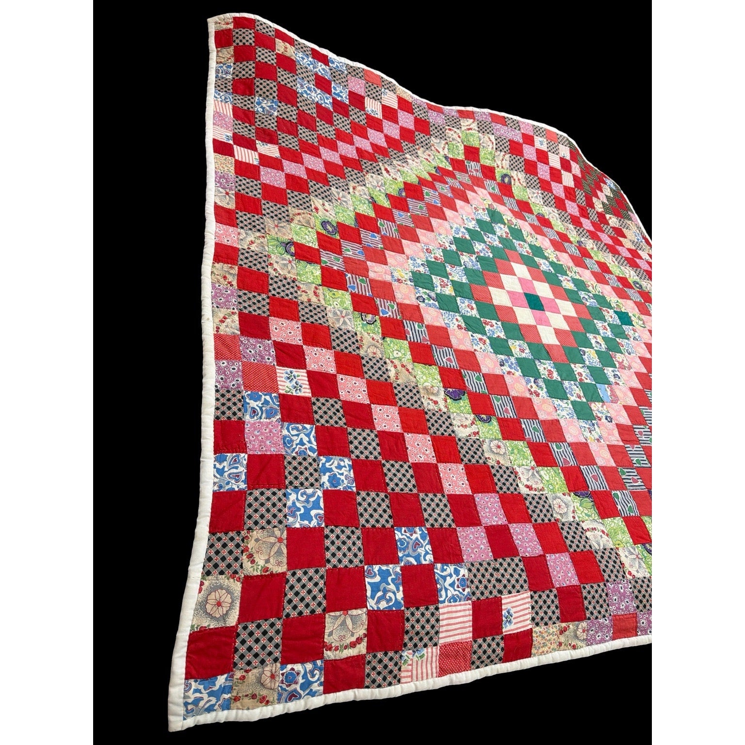 Vintage Hand Pieced Hand Quilted Trip Around the World Quilt 70x72