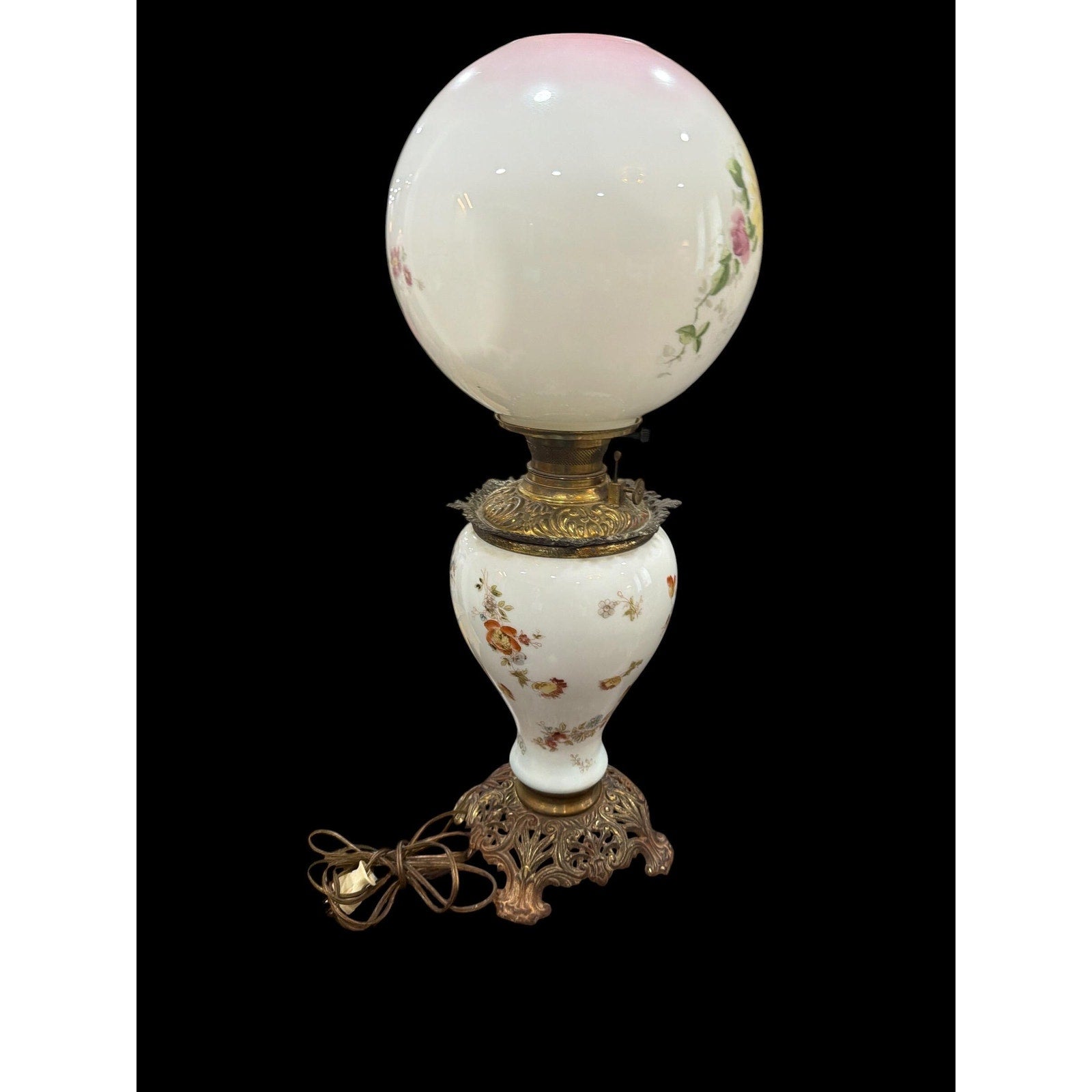 Antique Gone With The Wind Lamp, Hand Painted Roses