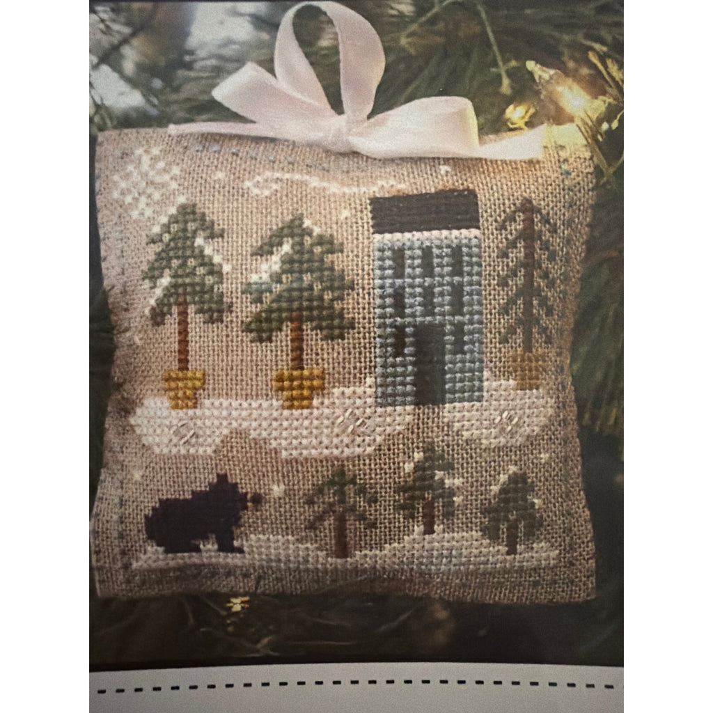 Little House Needleworks Snowy Pines ADU-13 Christmas NOS
