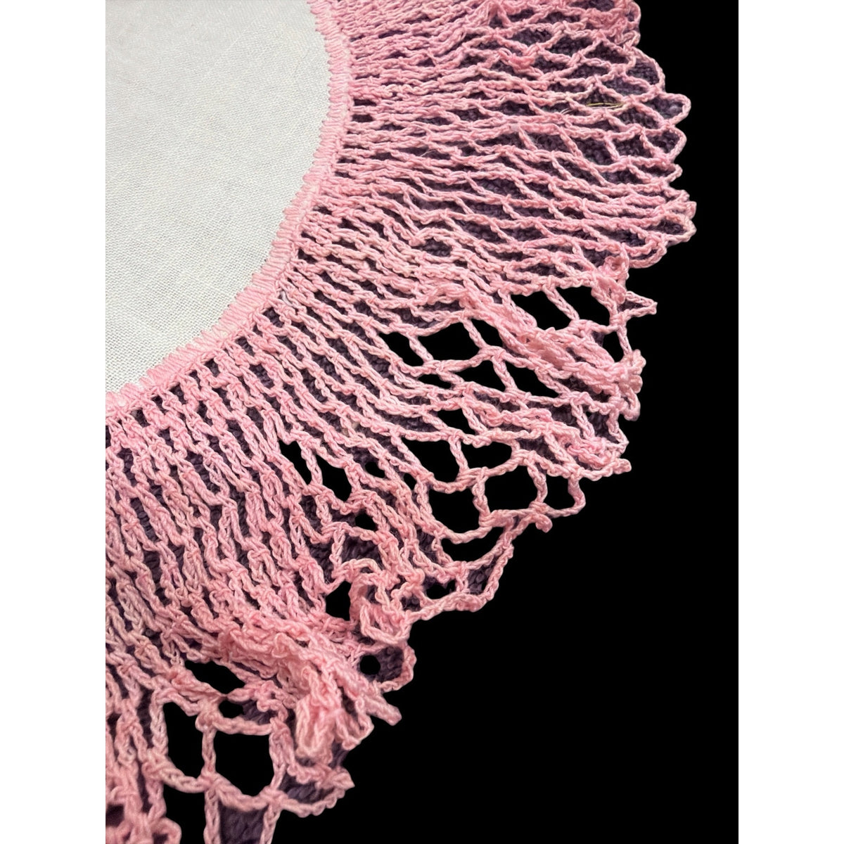 Vintage 1940s Pink Crochet Doily White Fabric Center Handmade 13 Inch – additional view 3
