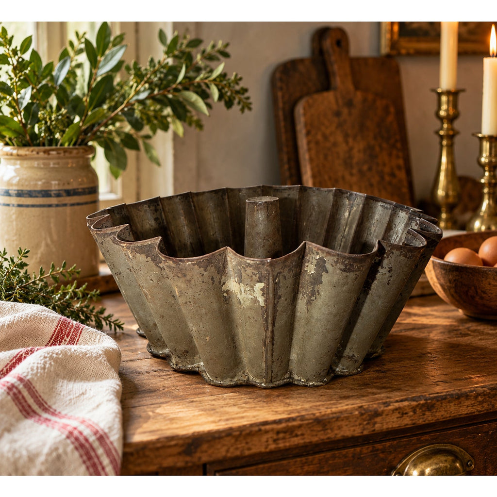 Antique 1800s Fluted Tin Cake Mold Handcrafted Primitive Kitchen Decor 10 Inch