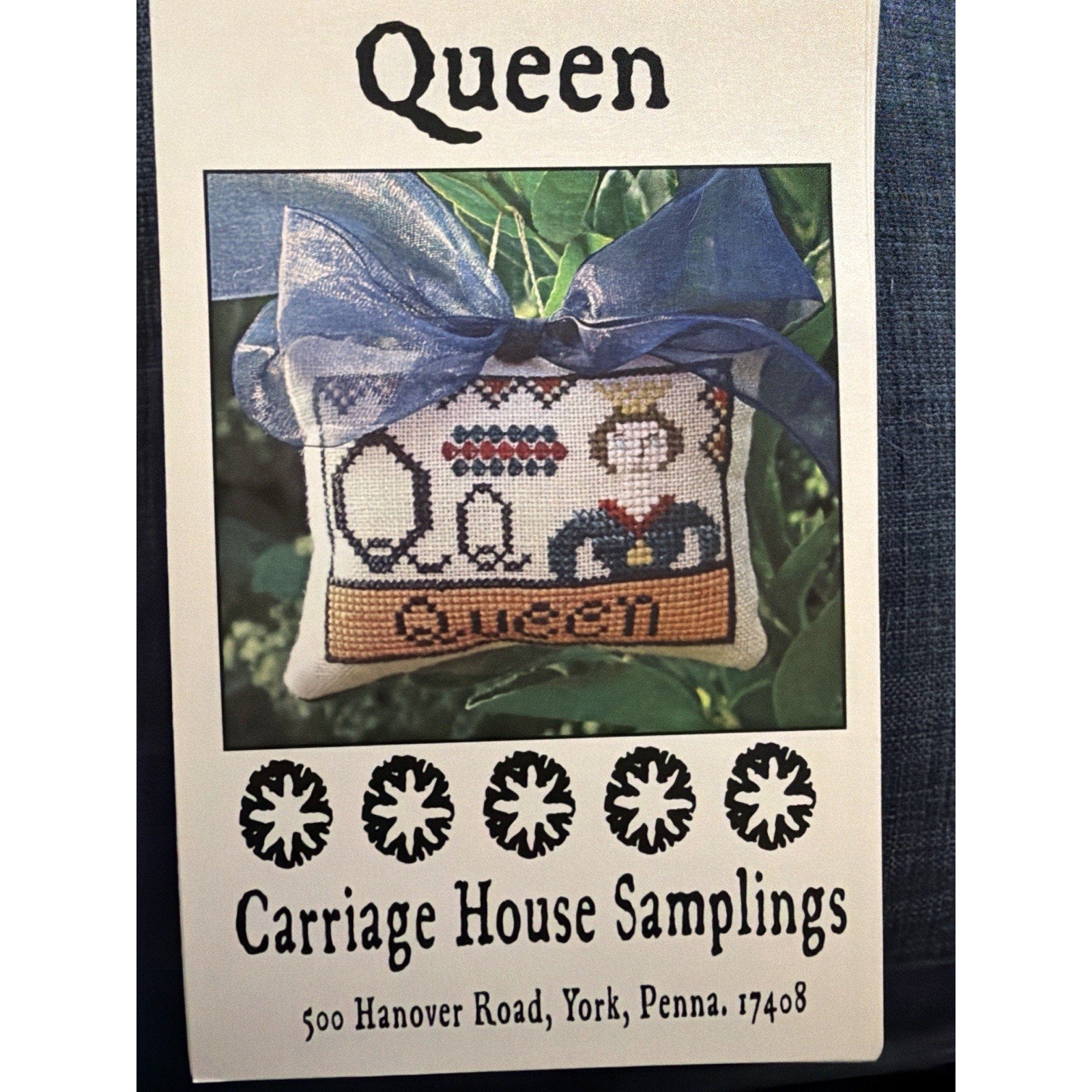 Carriage House Samplings Queen Cross Stitch Pattern Ornament