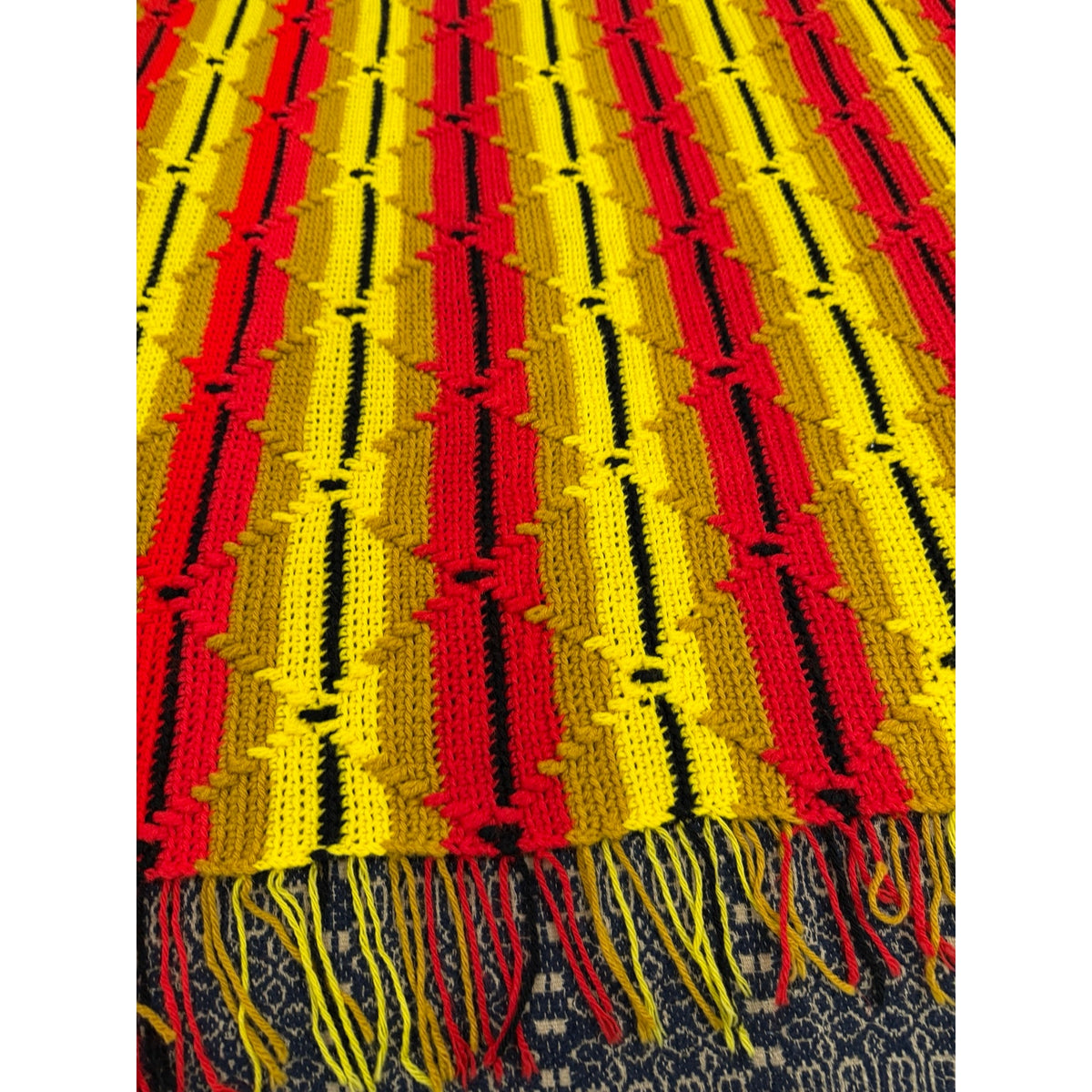 The Sunfire Afghan Vintage 1970s Crochet Geometric Blanket 70 x 54 – additional view 6